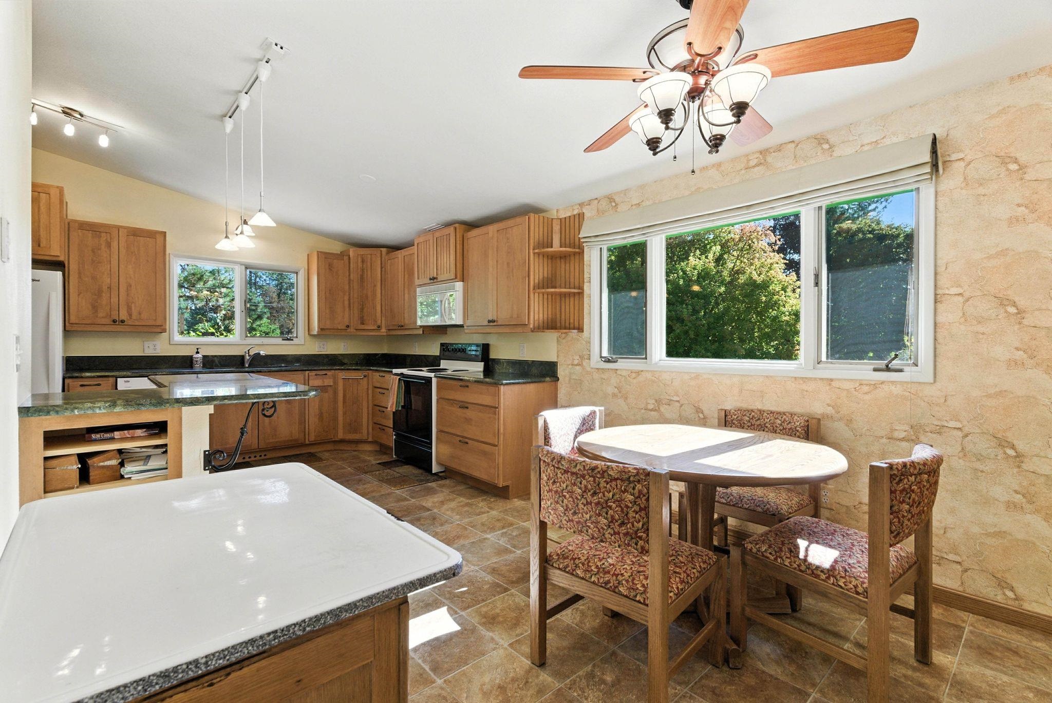 3832 S Cook St - Photo 7