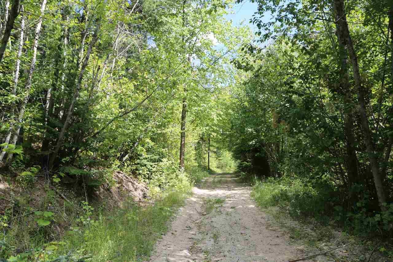 17616 E Tallman Rd - Photo 2