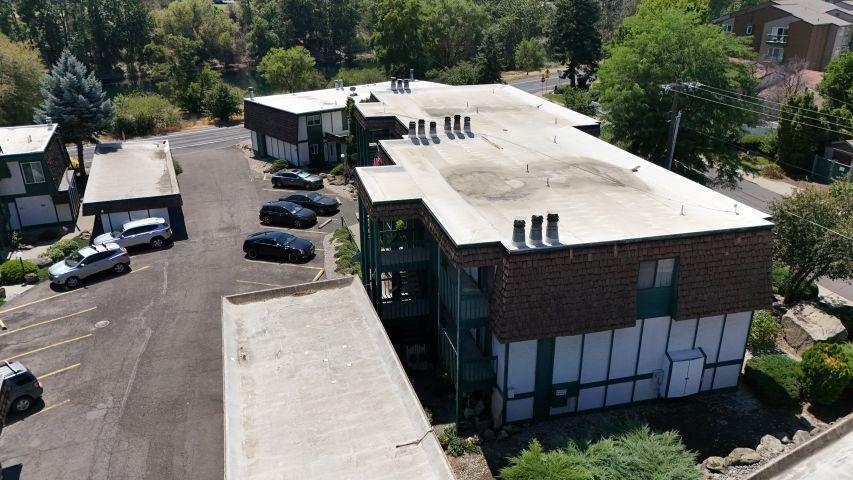 2121 E Upriver Dr - Photo 3