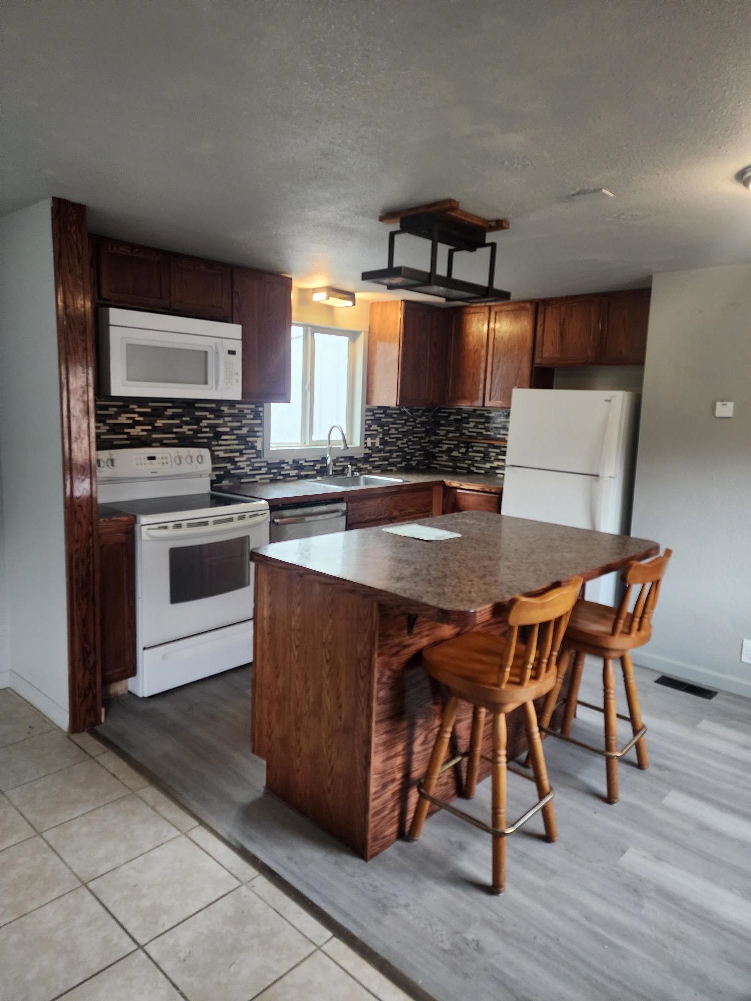 5820 E 4th Ave - Photo 10