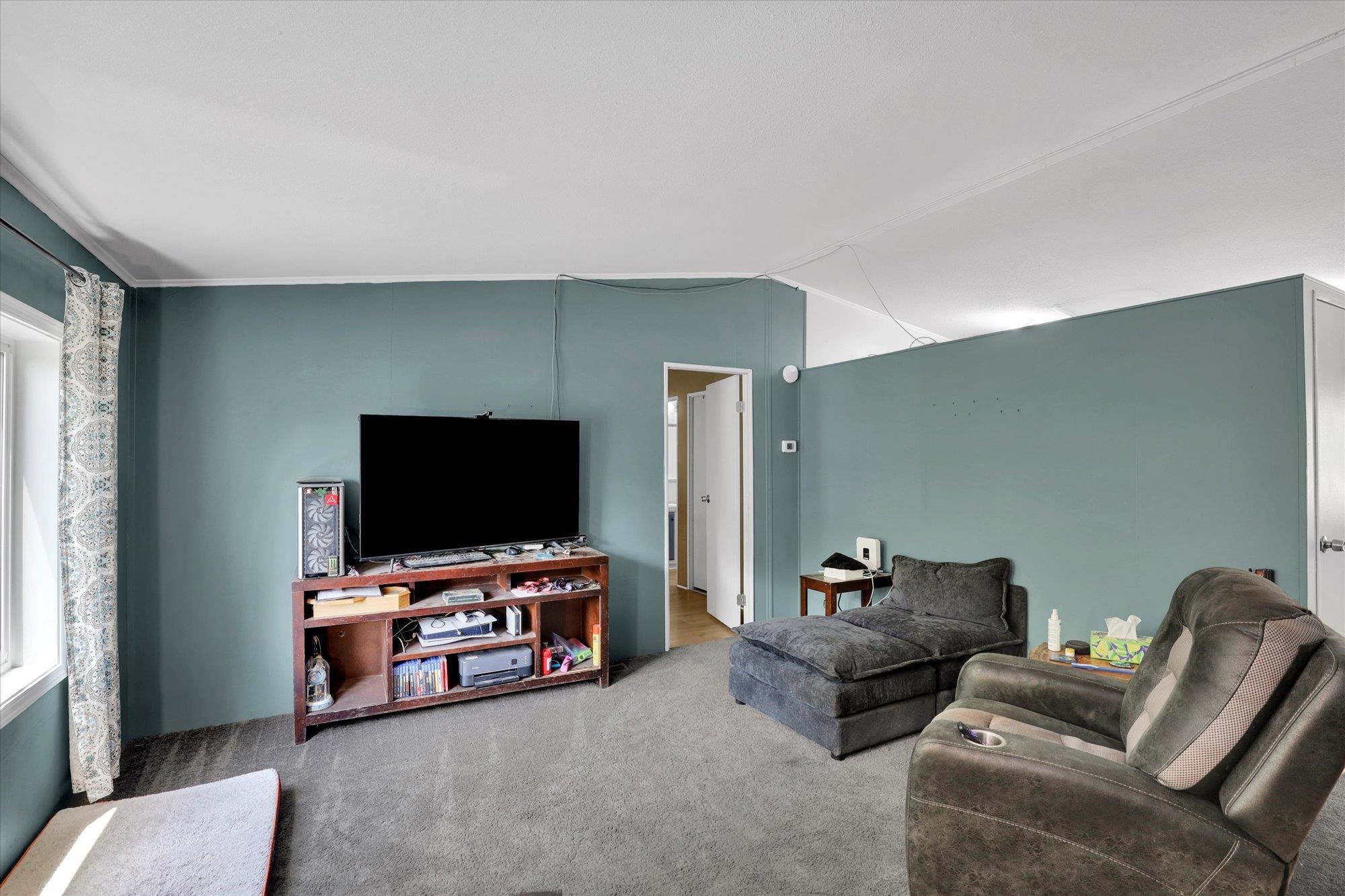 209 E Ticknor St - Photo 4