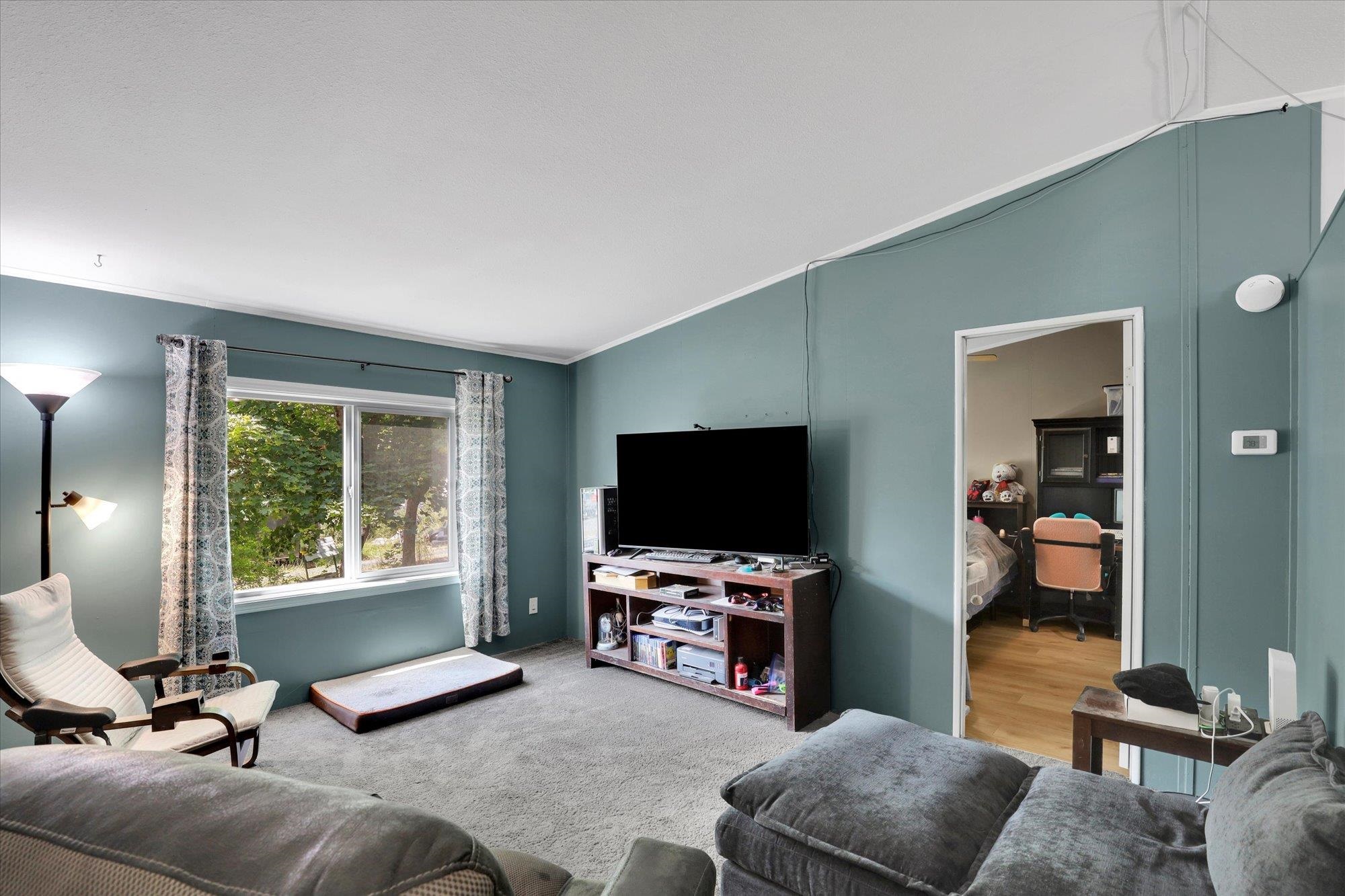 209 E Ticknor St - Photo 5