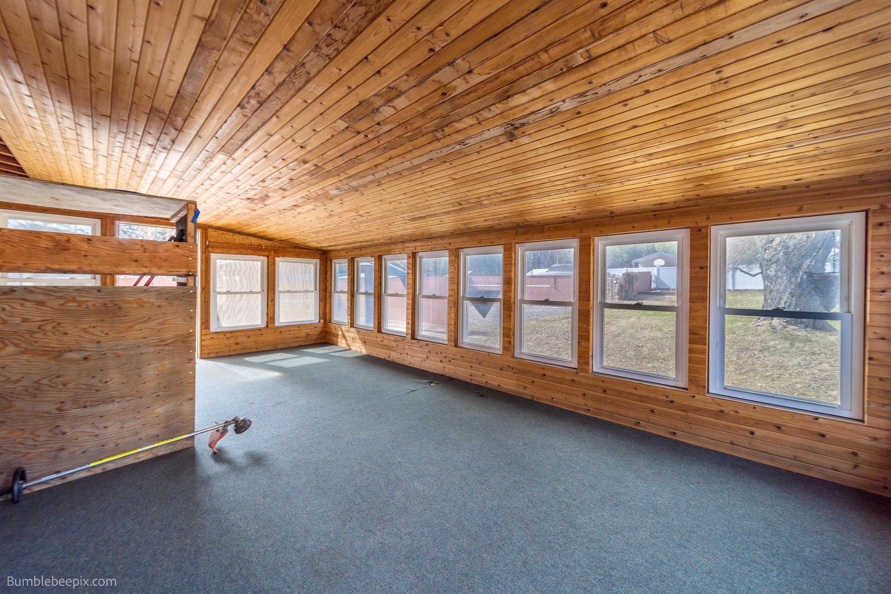 631 N Warren Dr - Photo 17