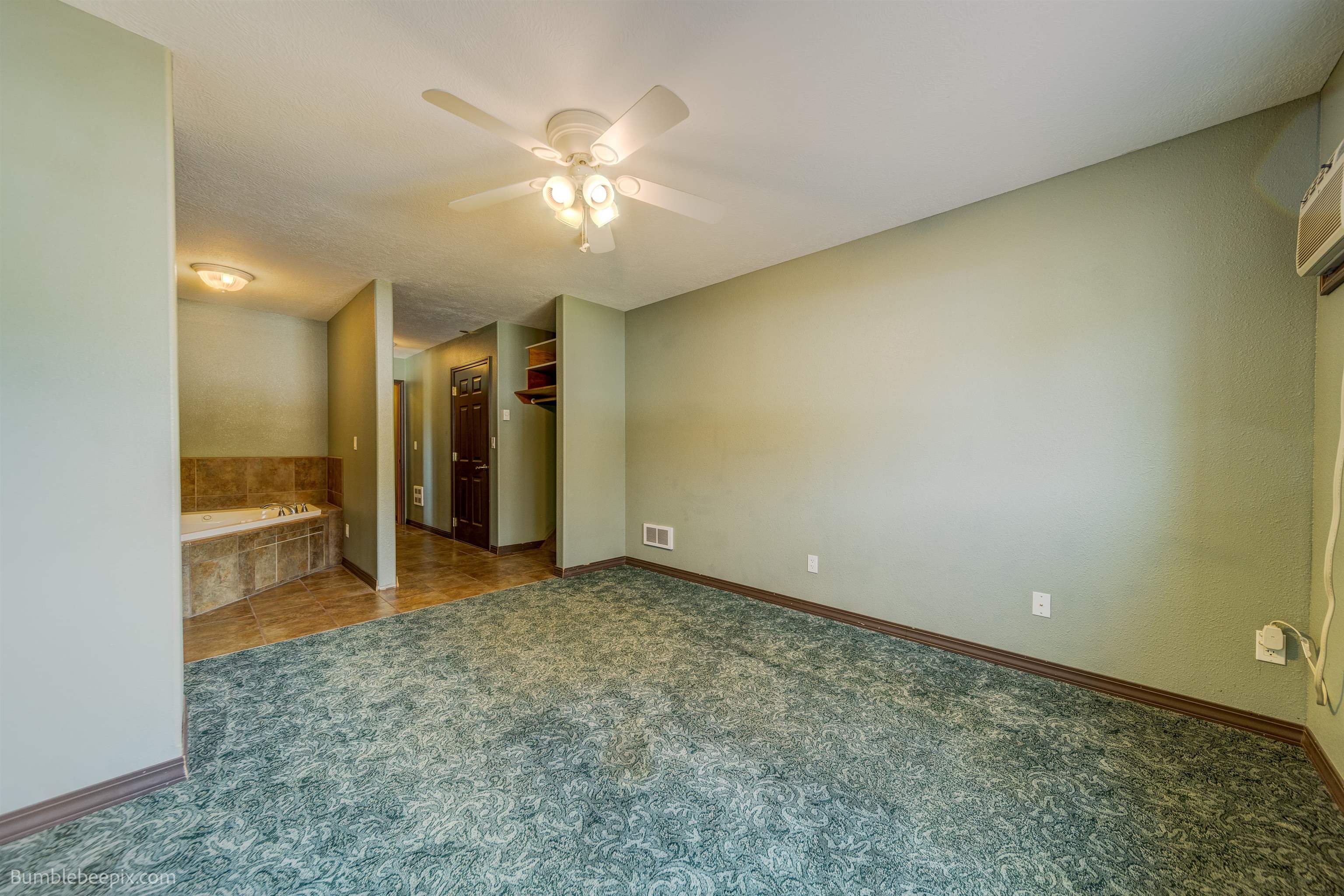 631 N Warren Dr - Photo 41