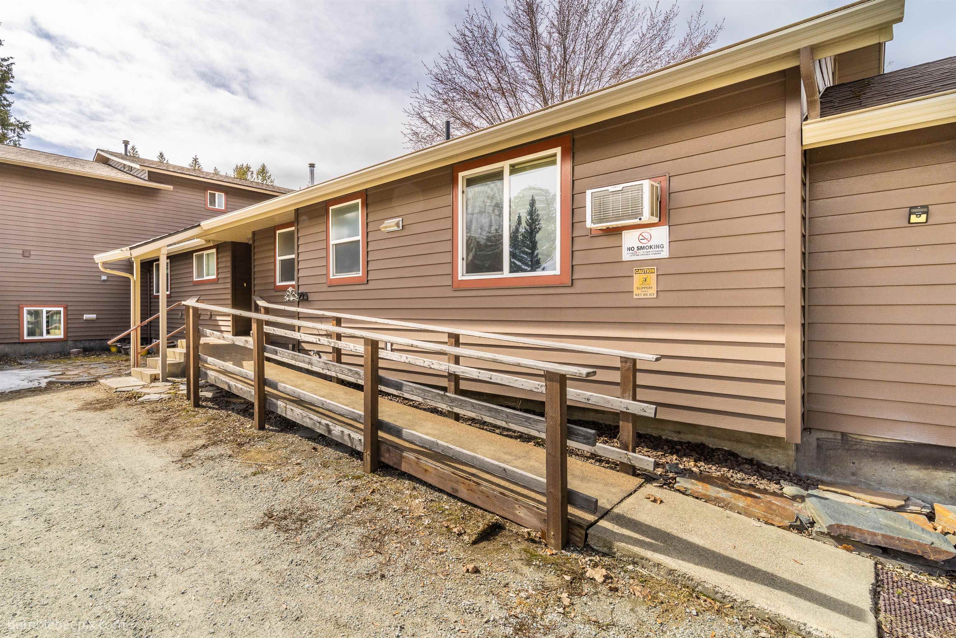 631 N Warren Dr - Photo 7