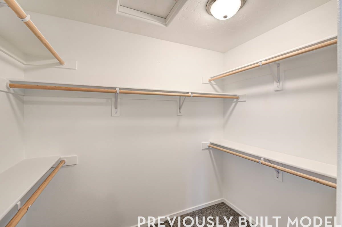18805 E Riverside Ct - Photo 12
