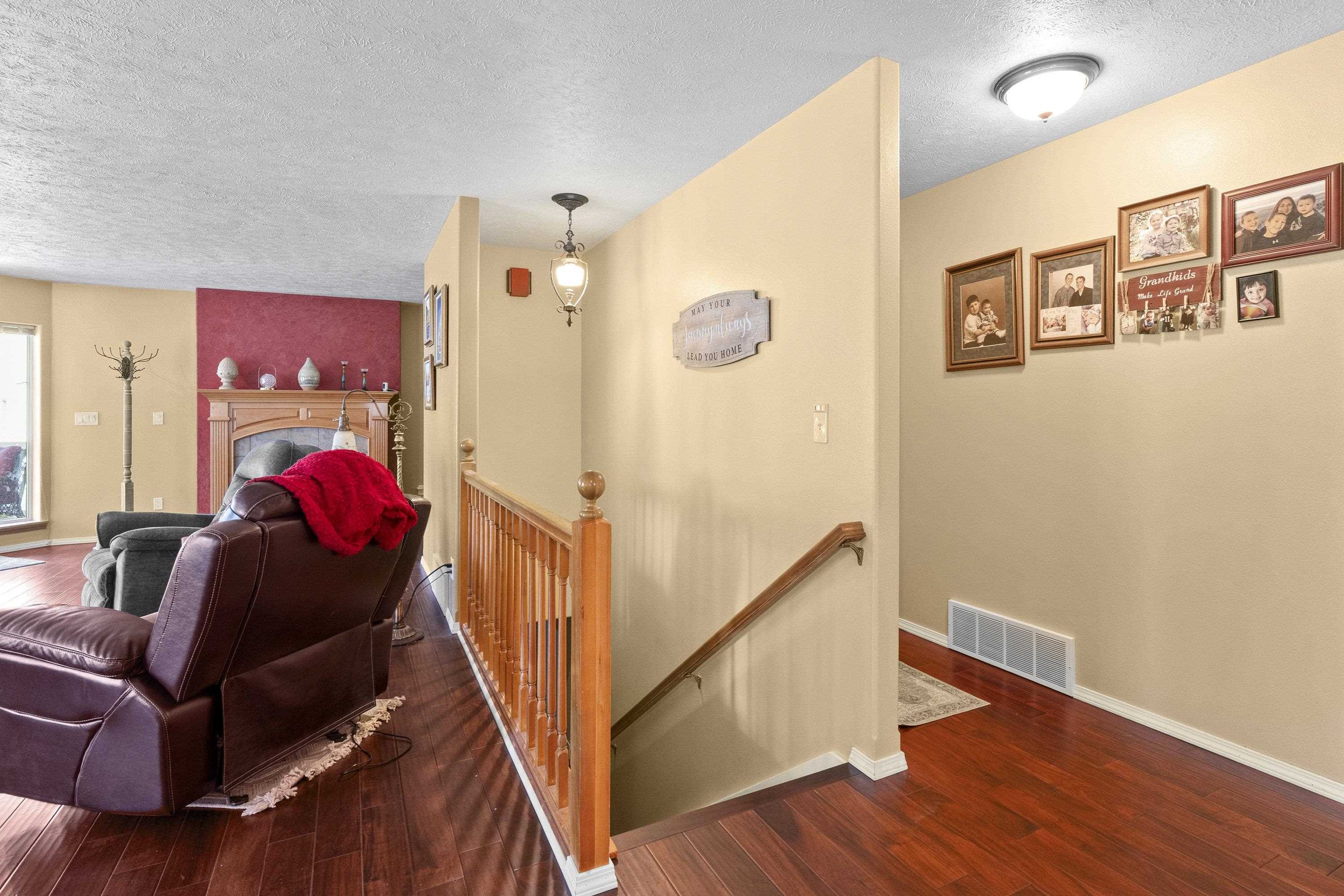 7905 W Seven Mile Rd - Photo 6