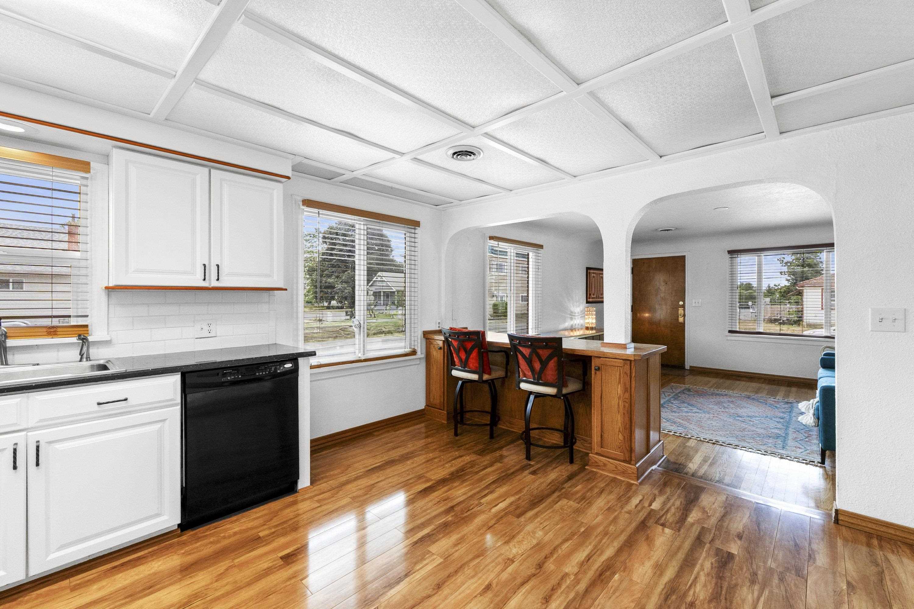 429 E Gordon Ave - Photo 6