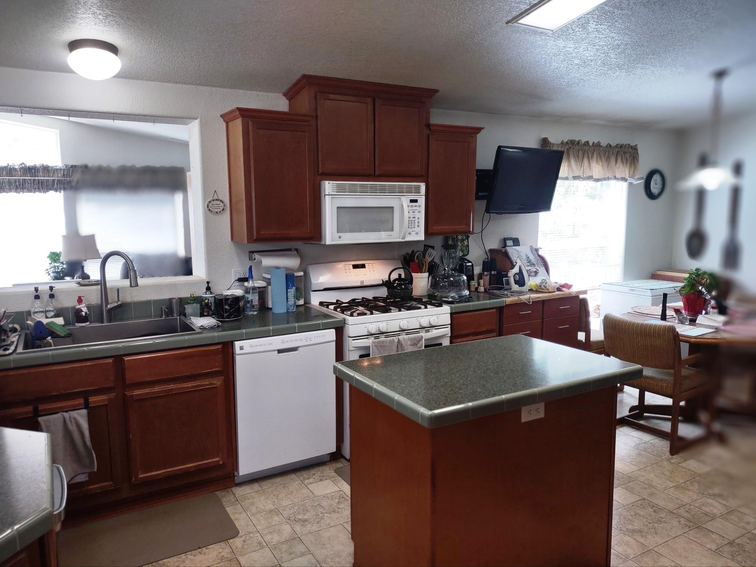 5105 Rose Hill Rd - Photo 13