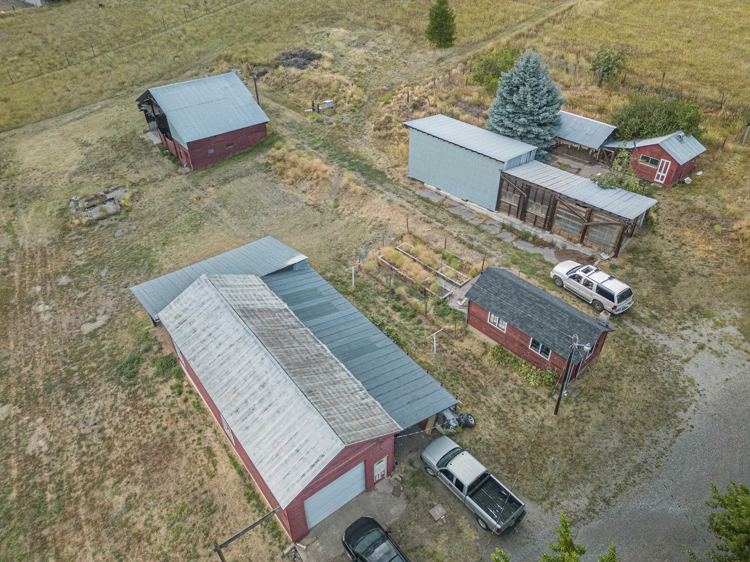 792A 395 Hwy - Photo 32