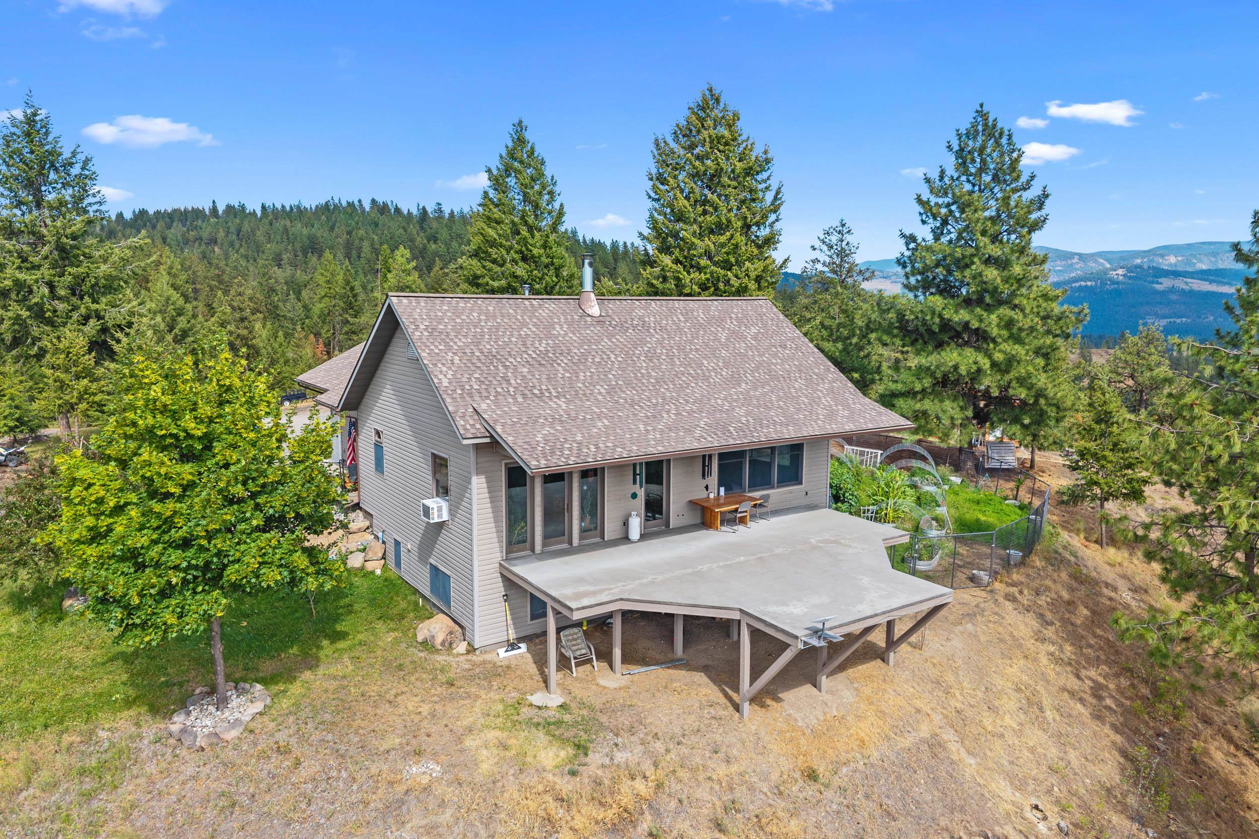 1631 Bonanza Hill Rd - Photo 1