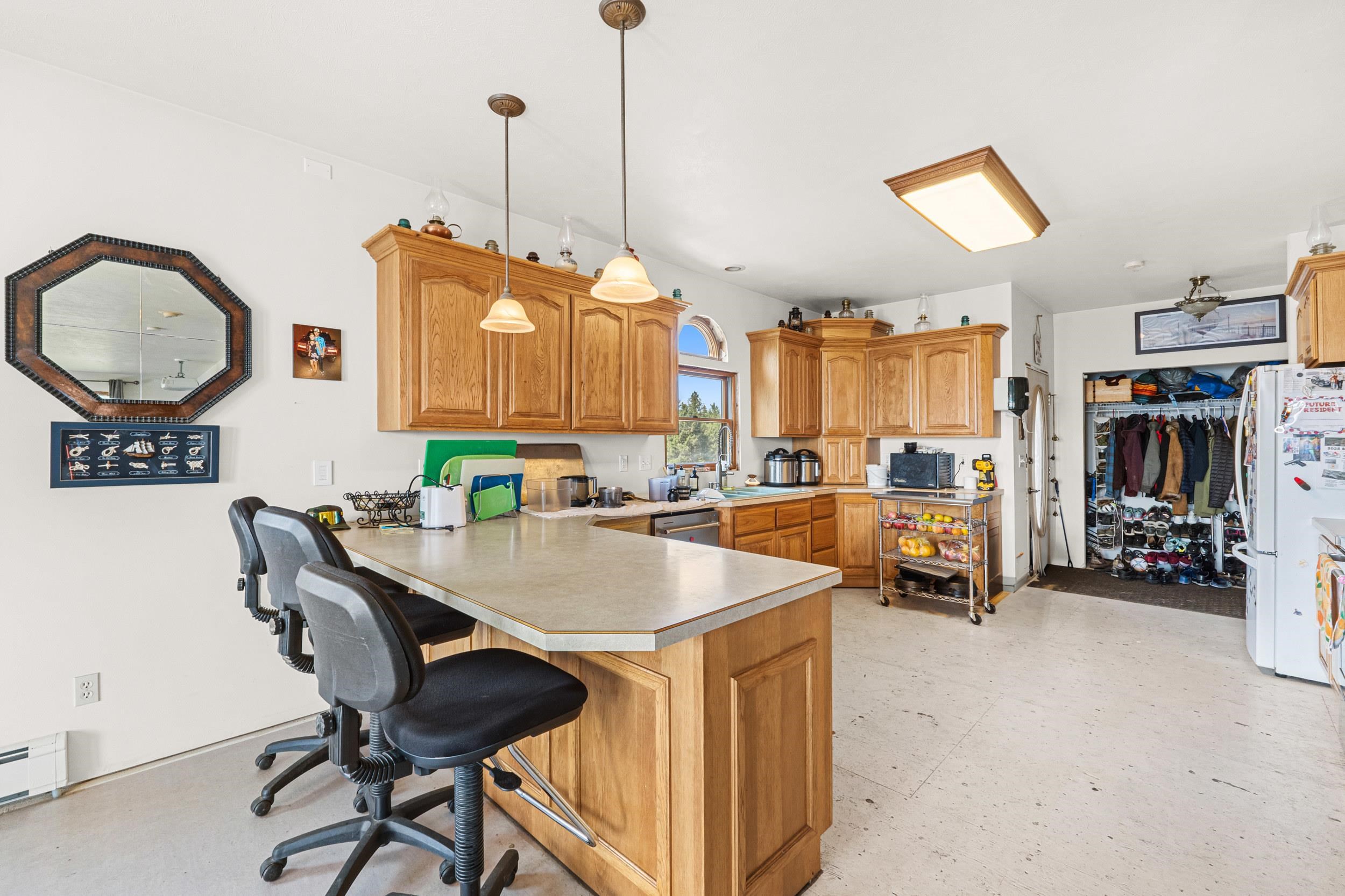 1631 Bonanza Hill Rd - Photo 5
