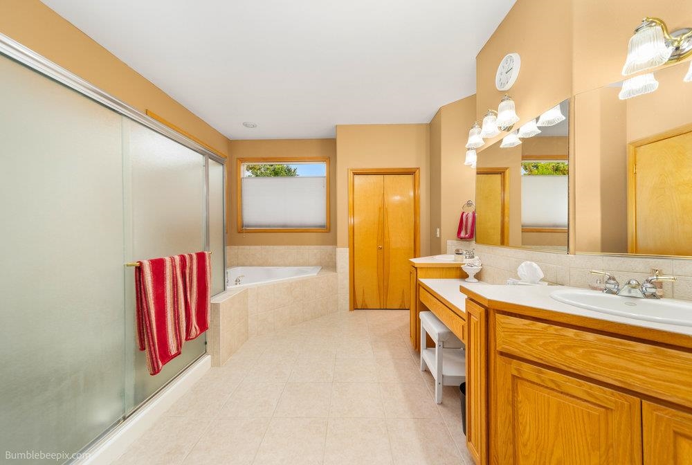 714 E Erica Ct - Photo 16
