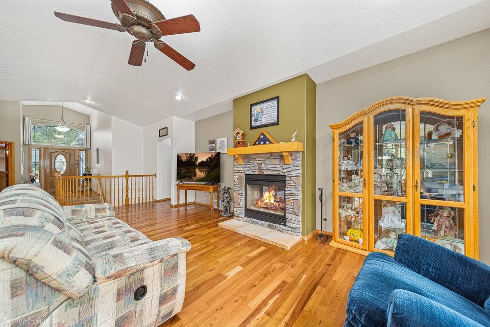 714 E Erica Ct - Photo 7