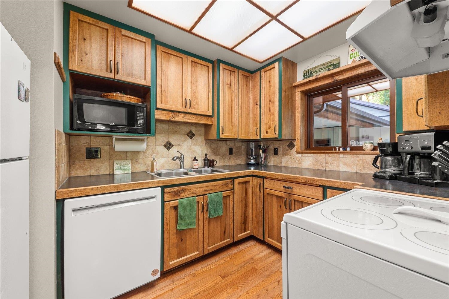 3434 Beitey Rd - Photo 10