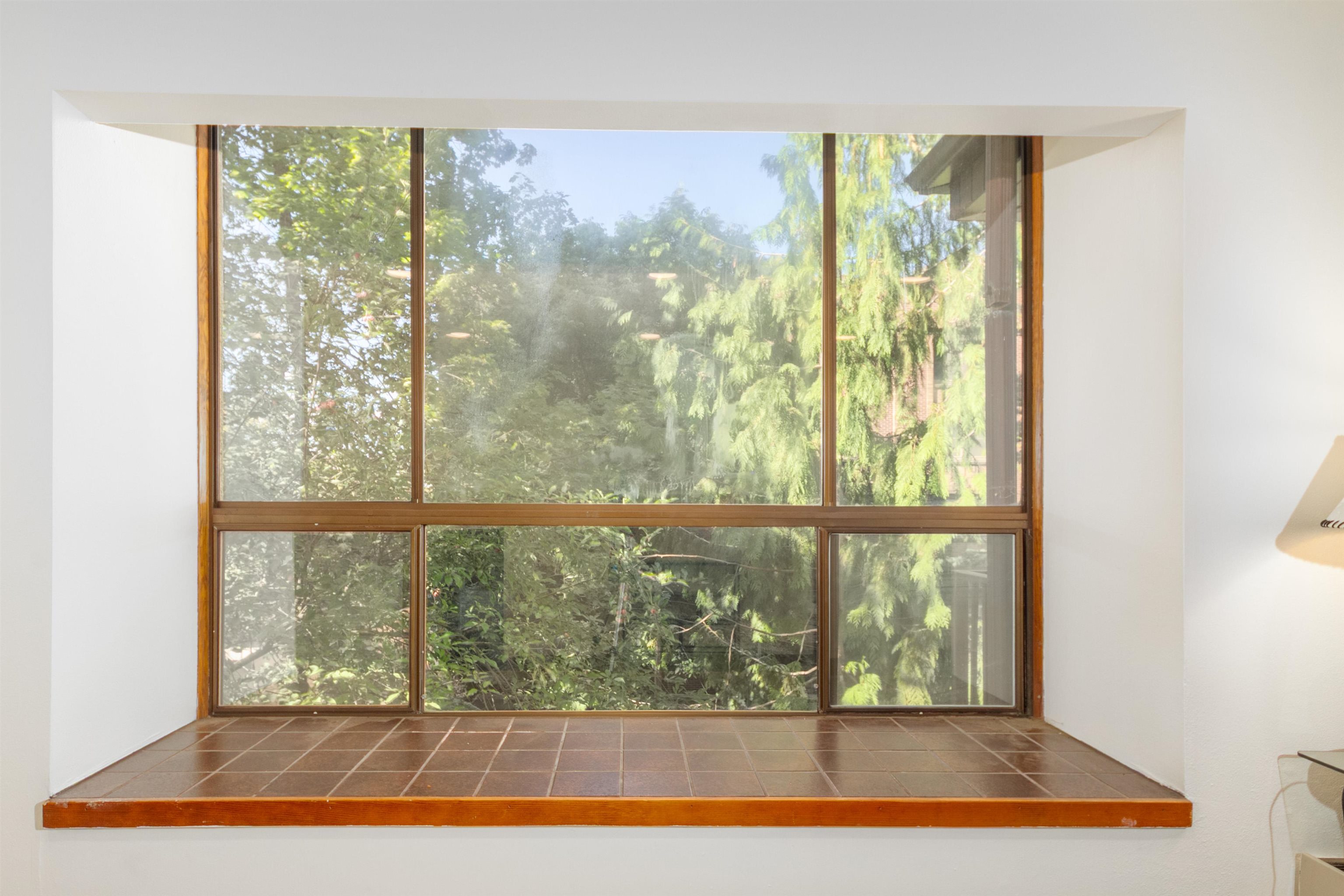 707 W 6th Ave - Photo 11