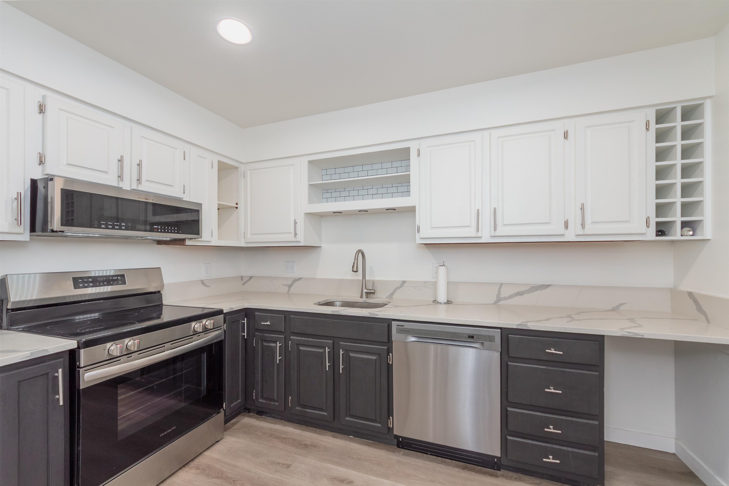 707 W 6th Ave - Photo 6