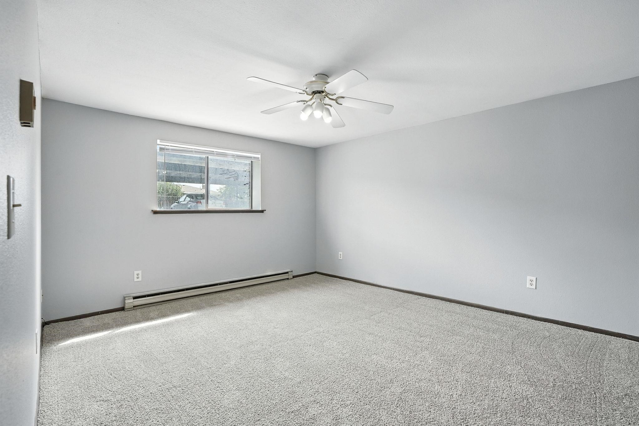 10407 E Main Ave - Photo 12
