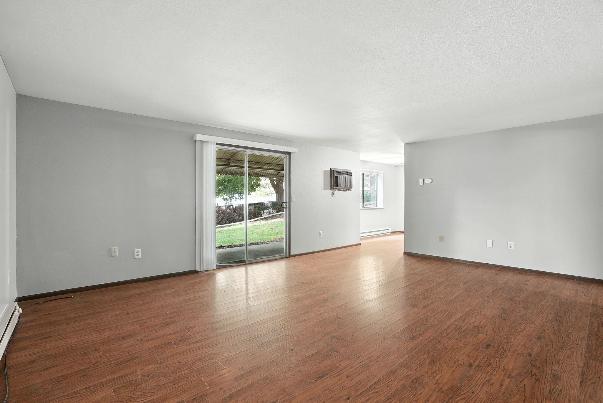 10407 E Main Ave - Photo 6