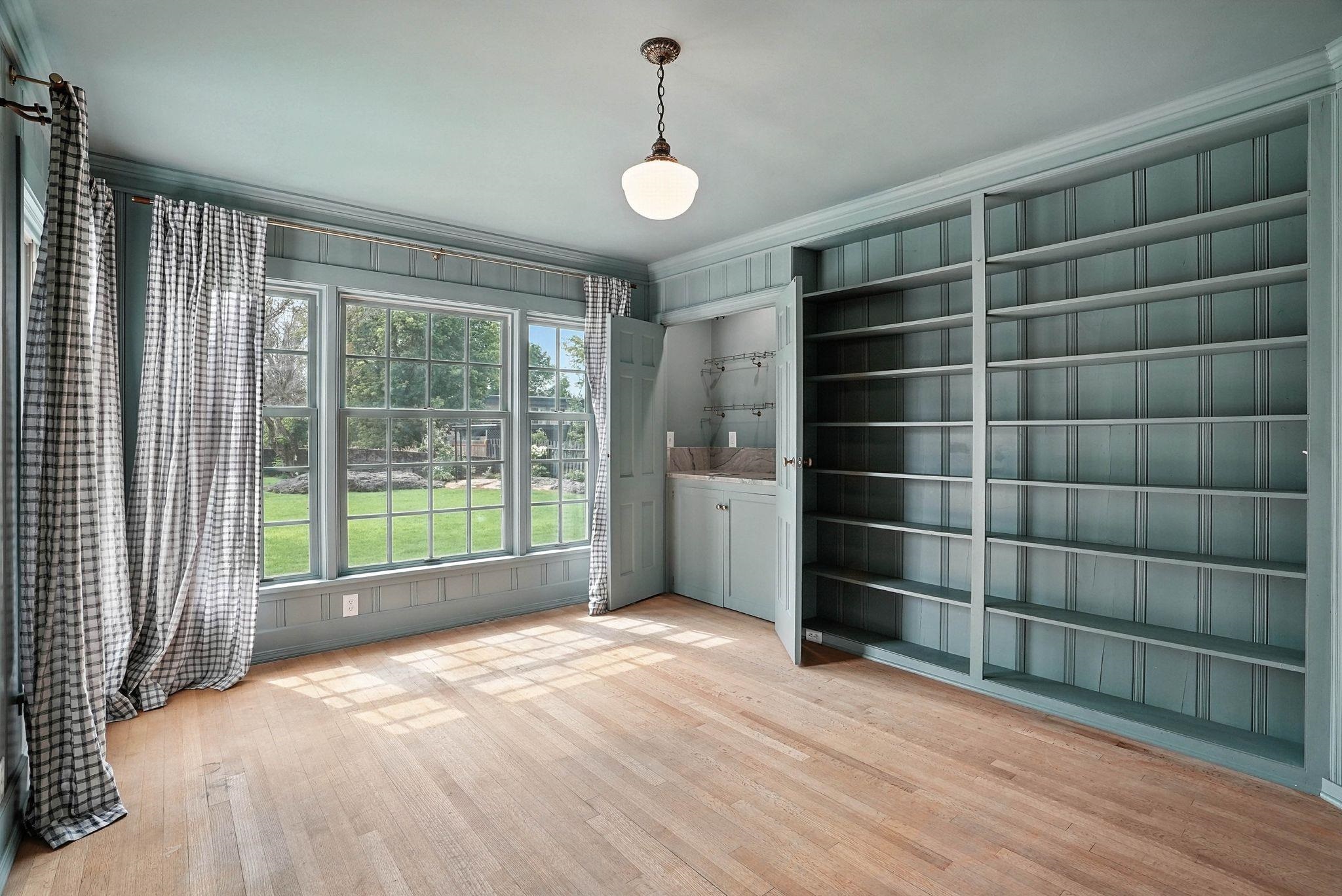 310 E 13th Ave - Photo 18