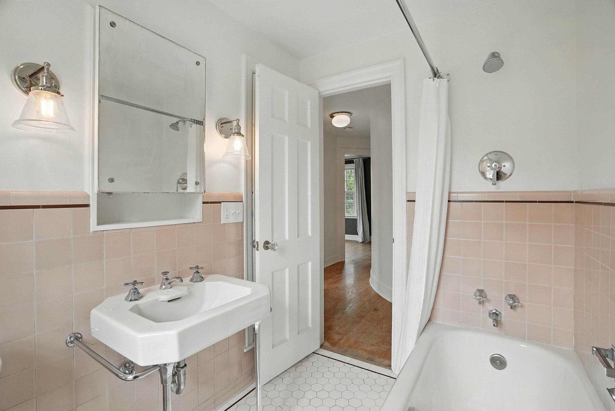 310 E 13th Ave - Photo 29