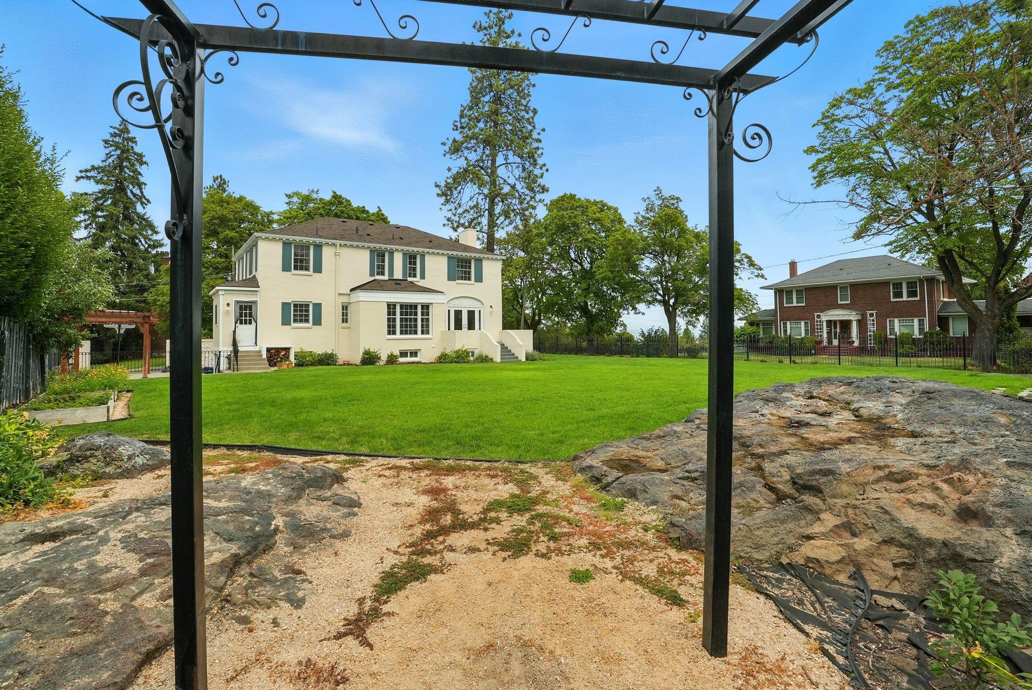 310 E 13th Ave - Photo 44