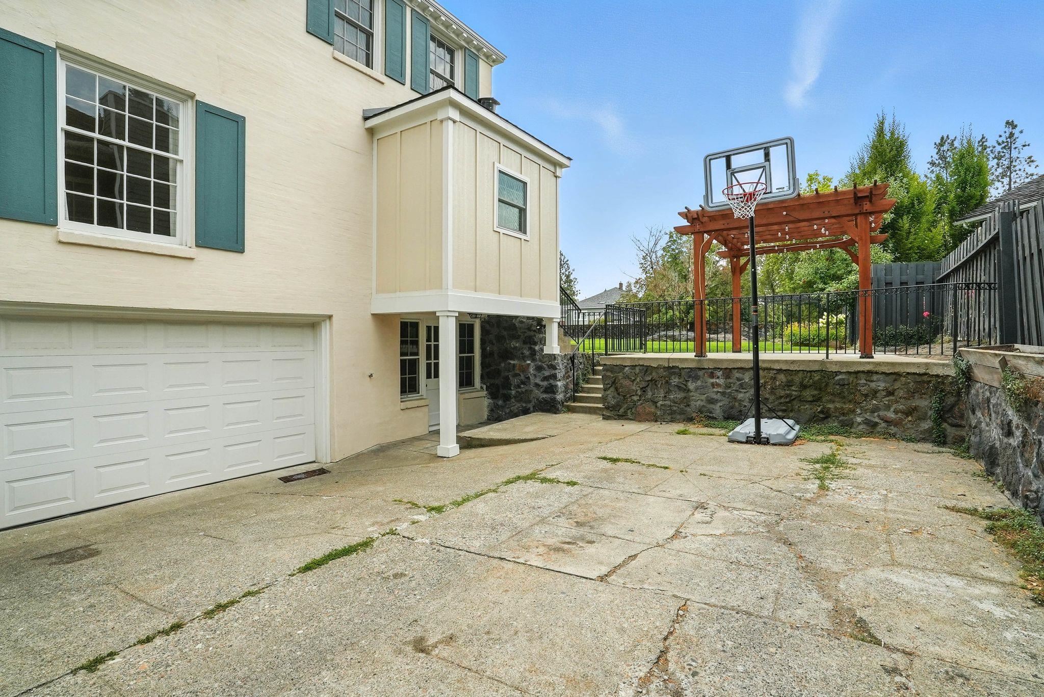 310 E 13th Ave - Photo 50