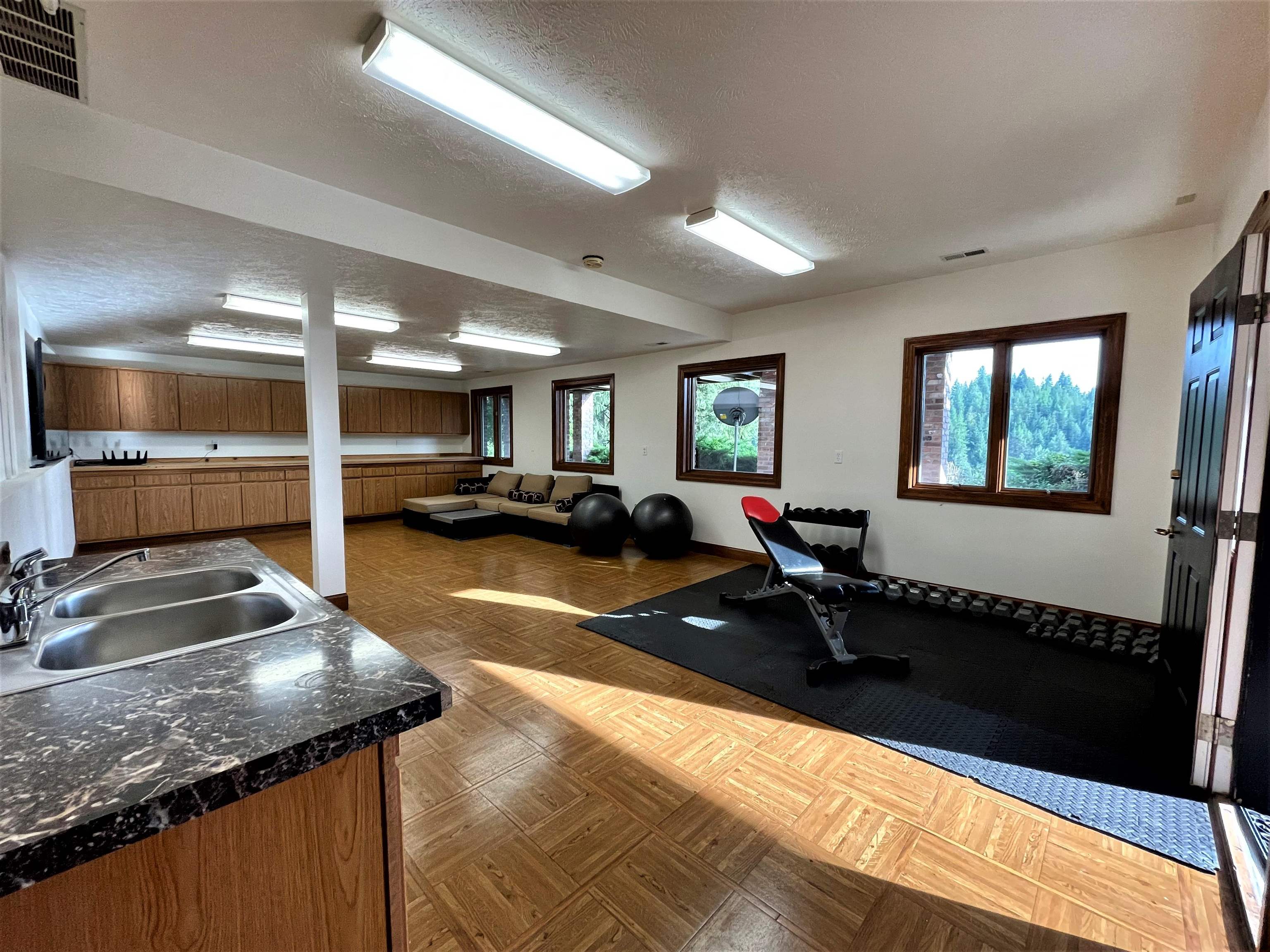 1144 Jermain Rd - Photo 26