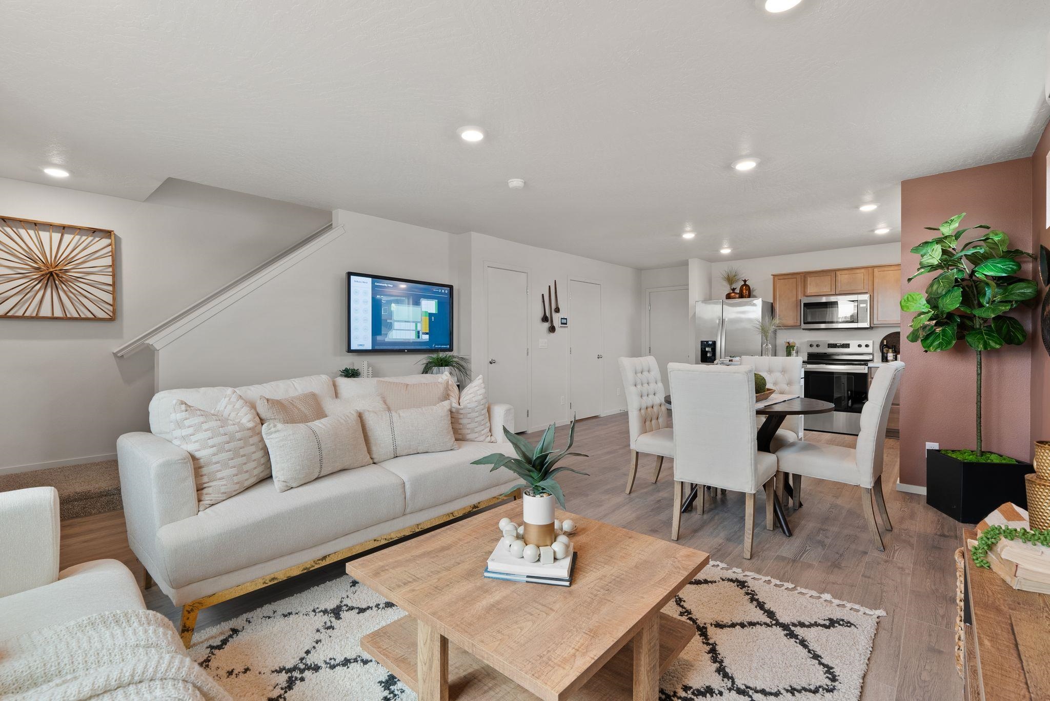 5248 E Liberty Ln - Photo 4