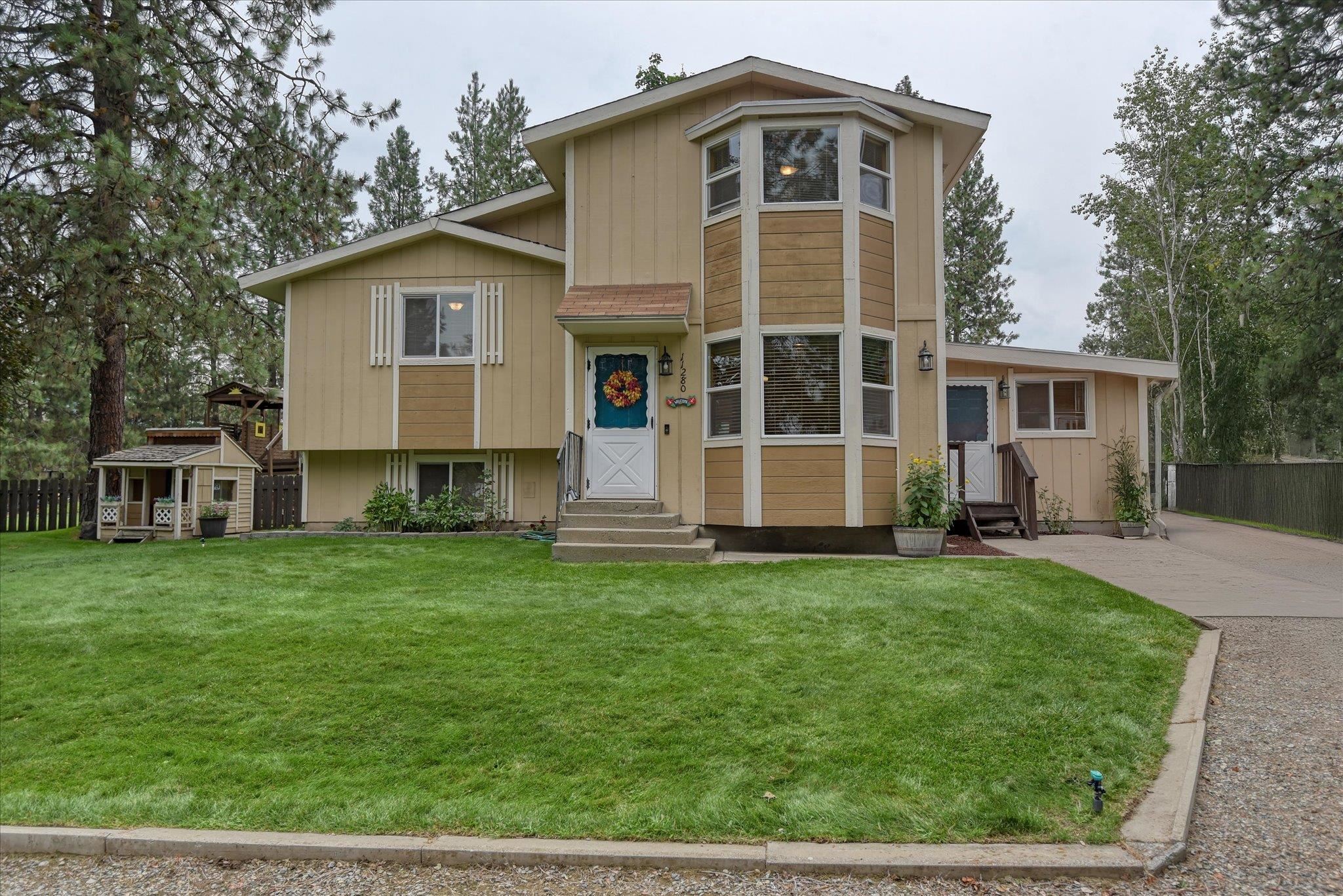 11280 W Meadowview Ln - Photo 1