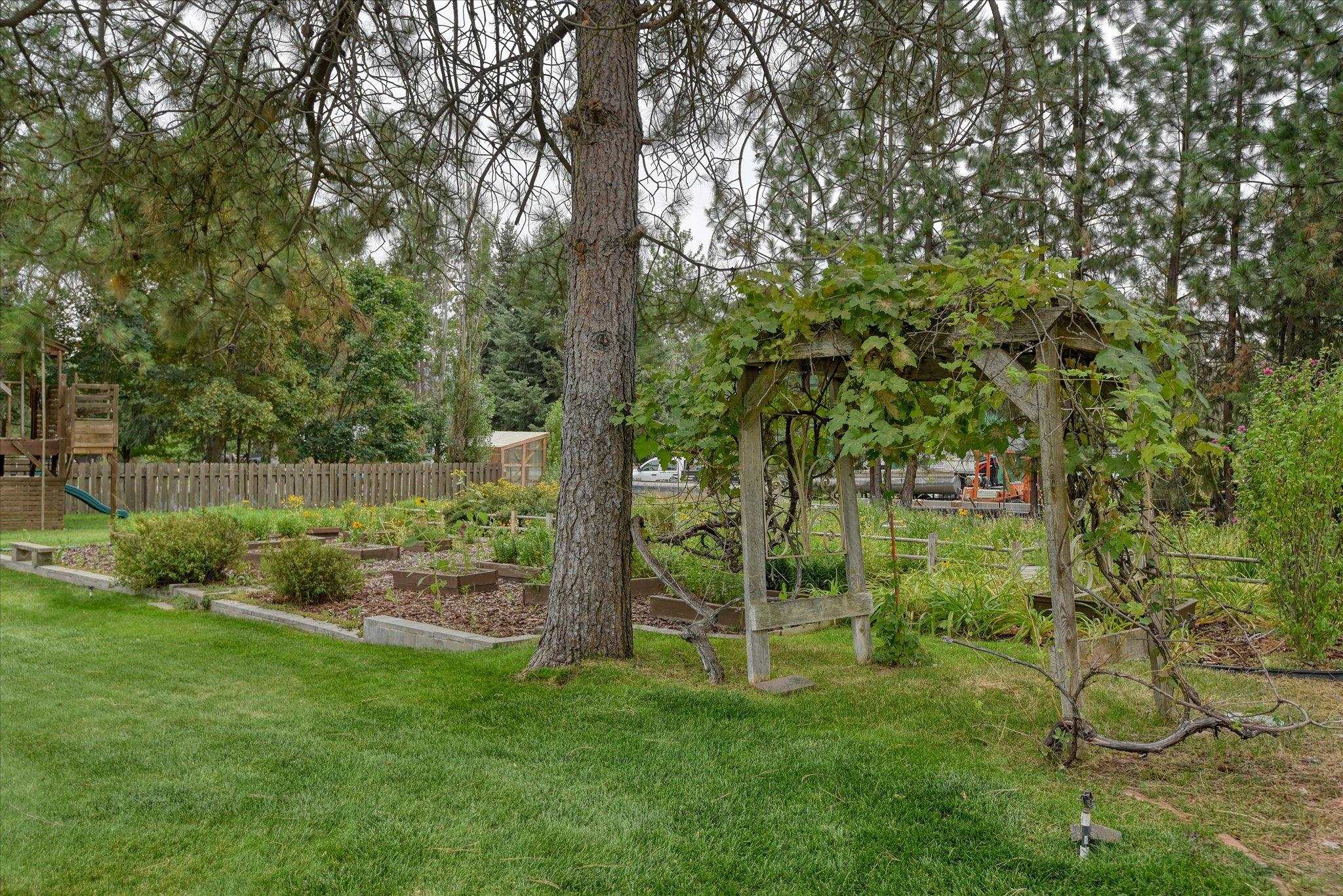 11280 W Meadowview Ln - Photo 48
