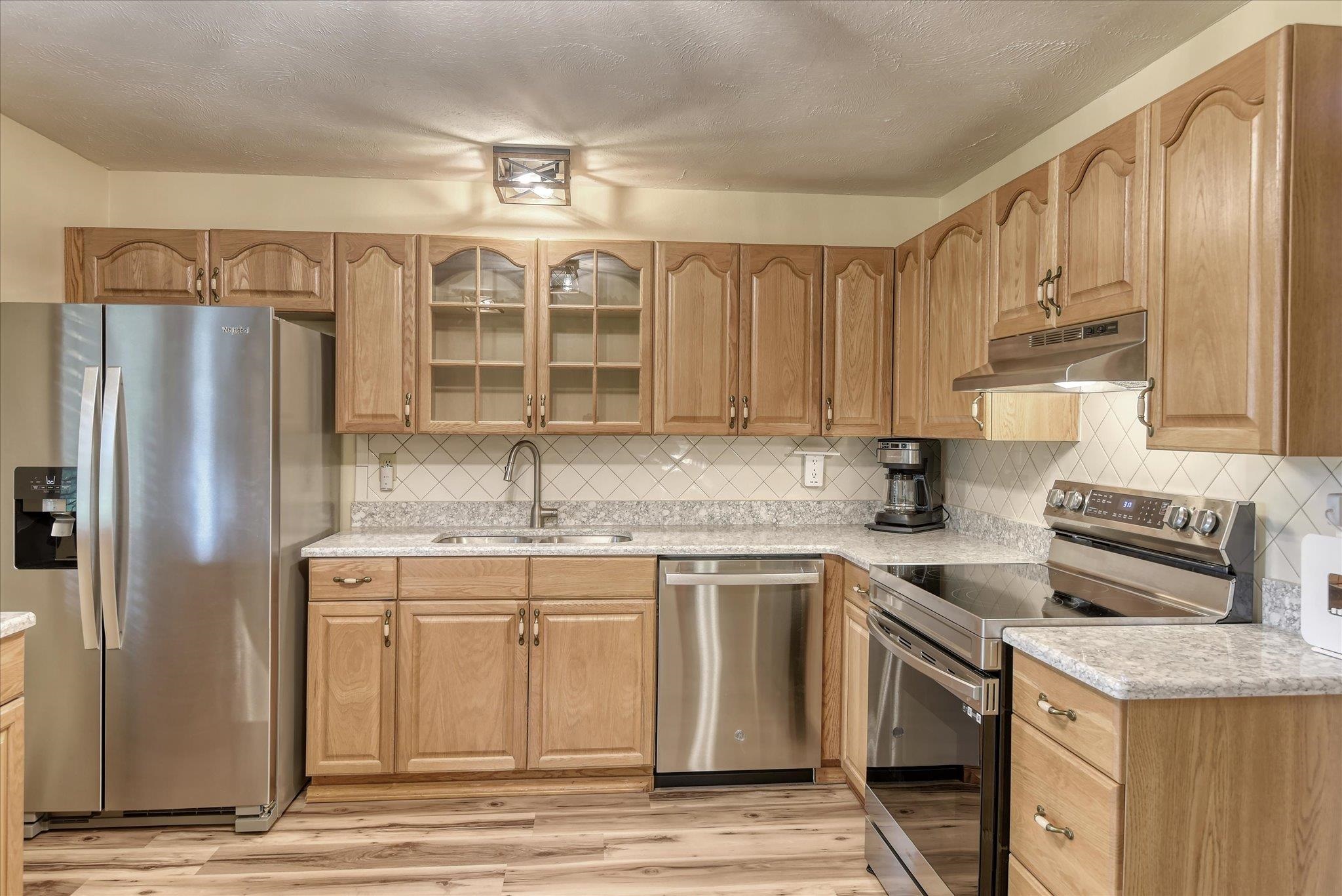 11280 W Meadowview Ln - Photo 8