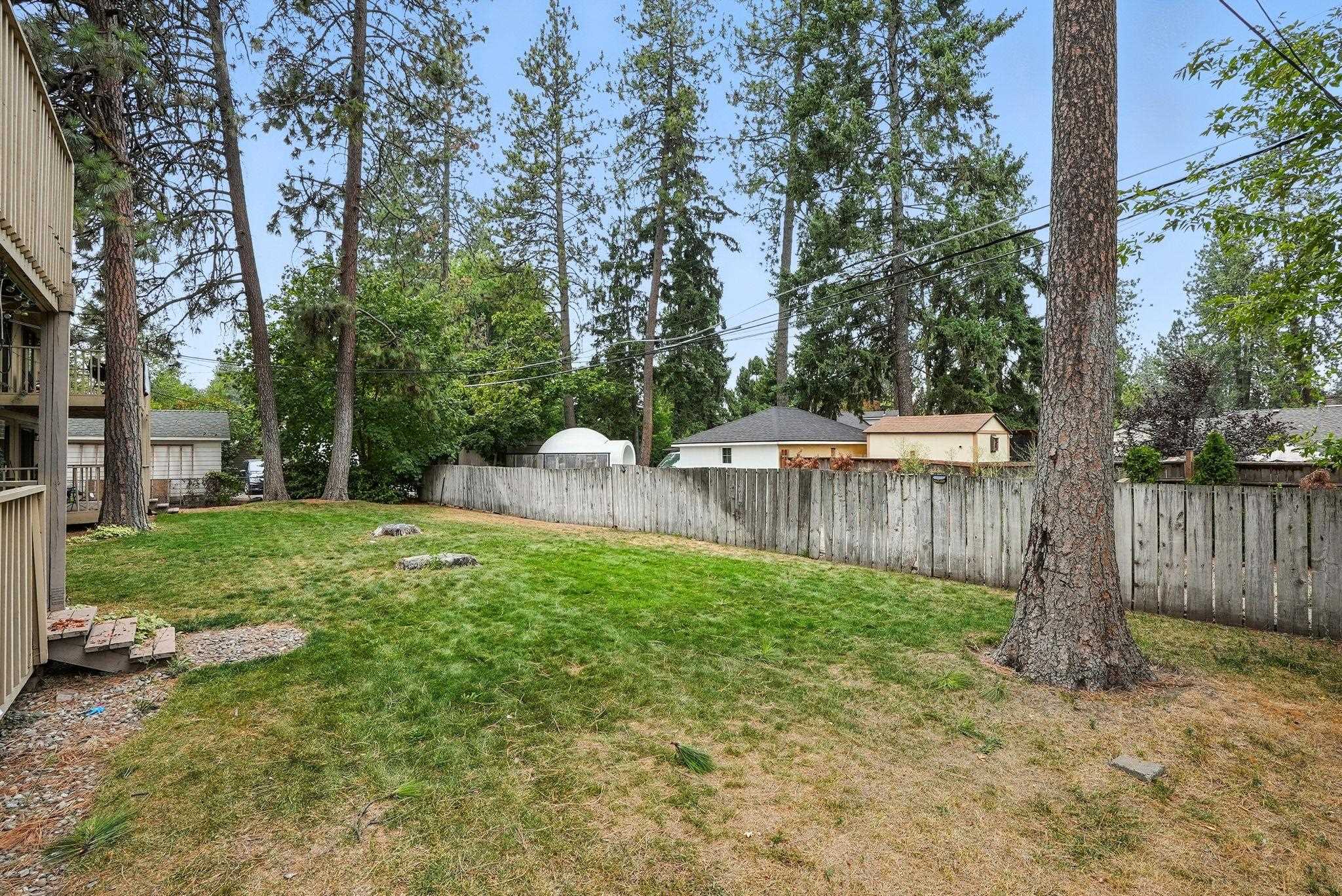 1225/1301 E 29th Ave - Photo 3