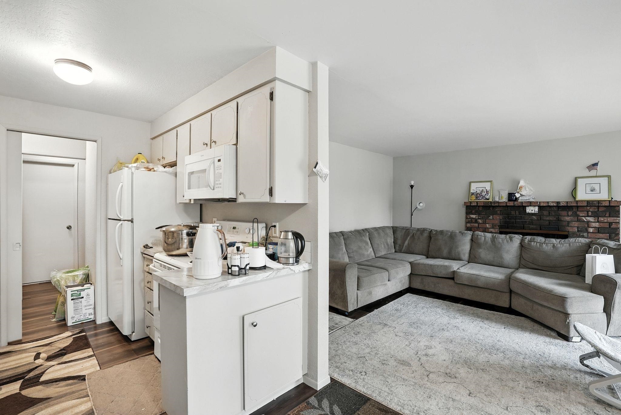 1225/1301 E 29th Ave - Photo 9