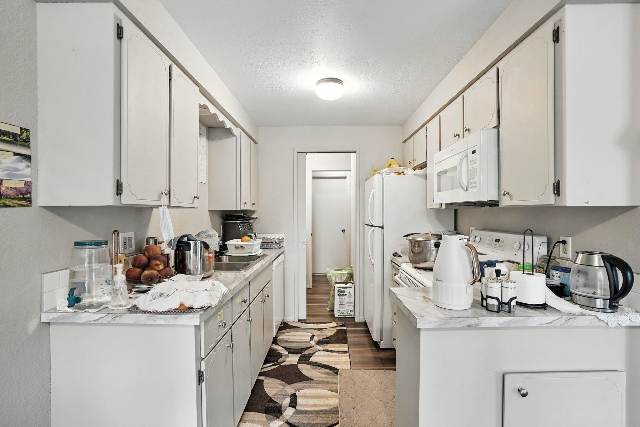 1225/1301 E 29th Ave - Photo 10