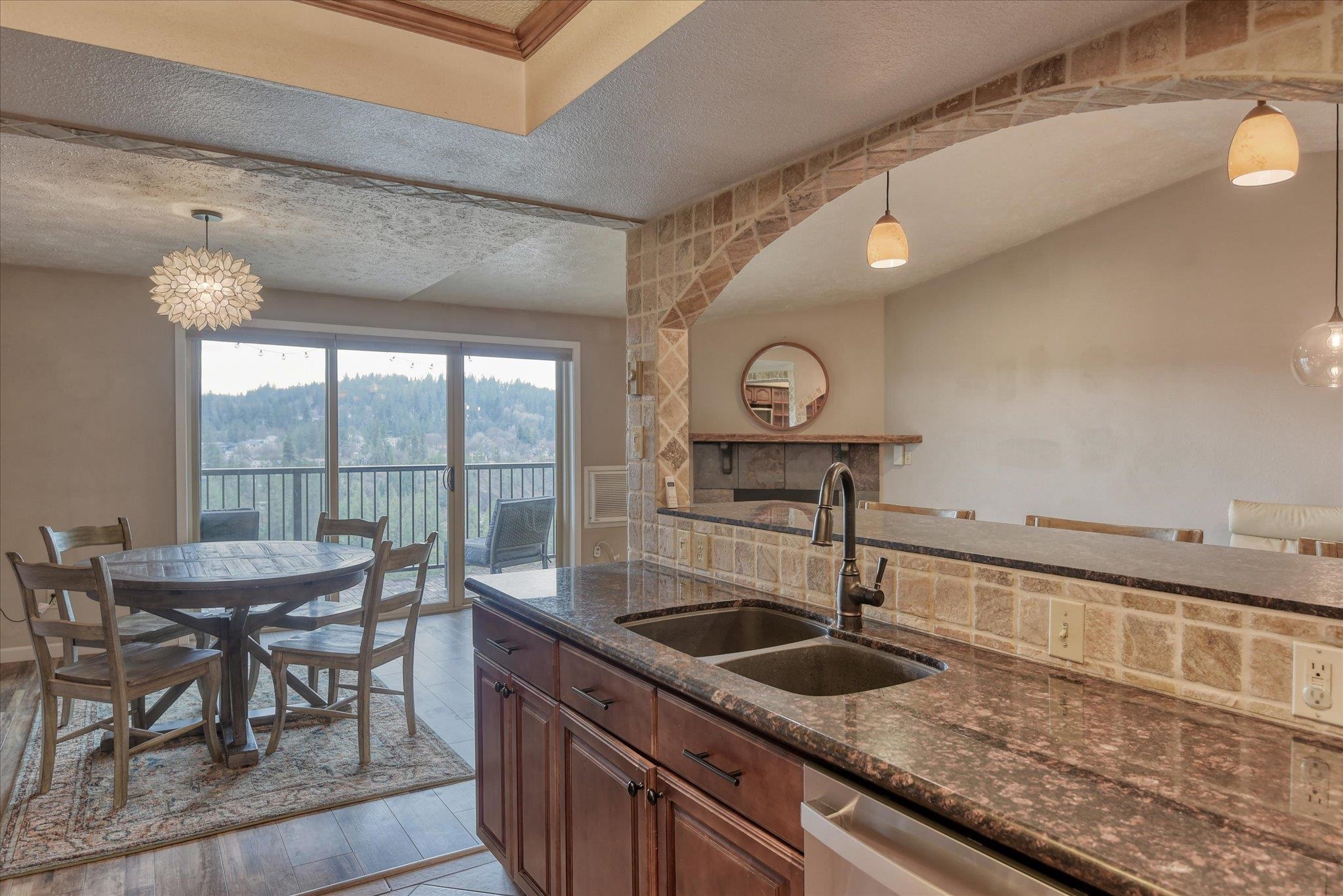 162 S Coeur d'Alene St - Photo 12