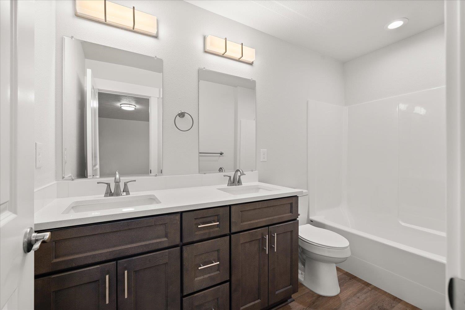 910 2nd St - Photo 12