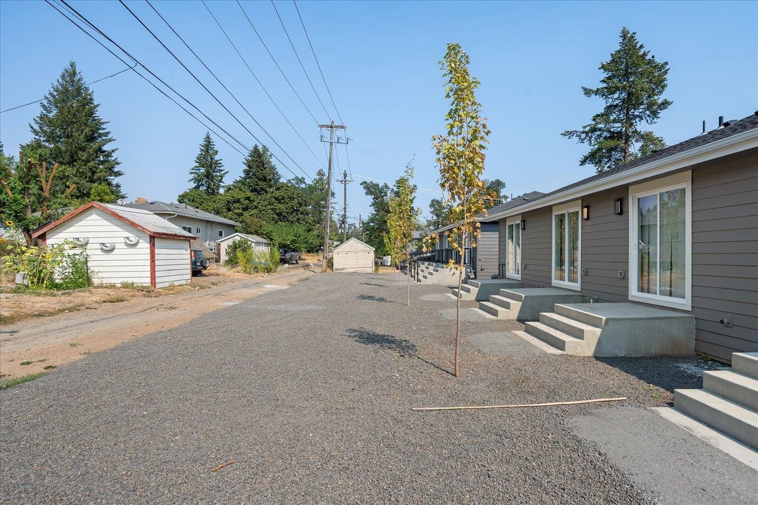 910 2nd St - Photo 22