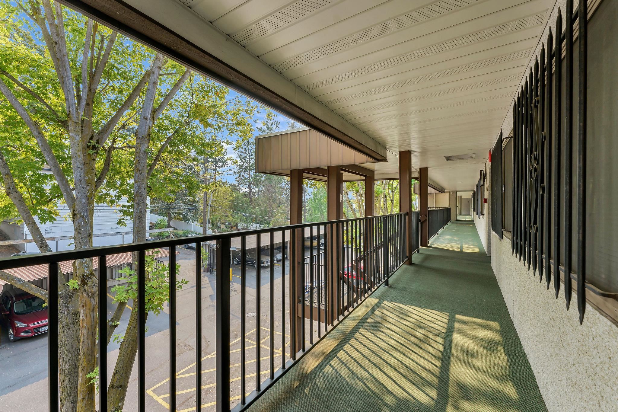 1111 W 6th Ave - Photo 35