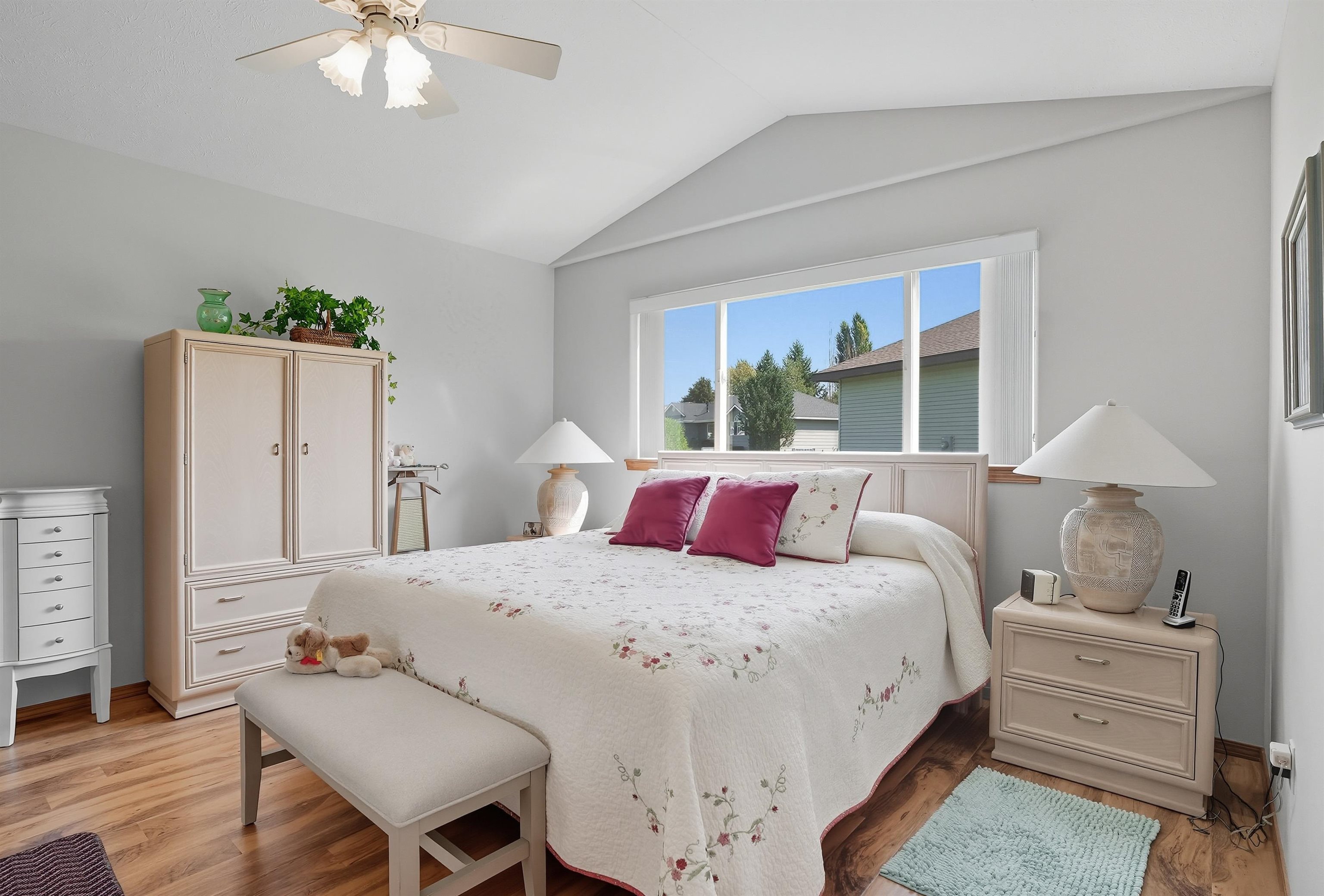 10710 N Clallam Ct - Photo 16