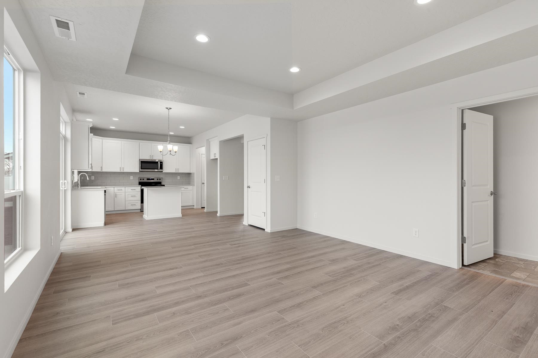 18315 E Indiana Ave - Photo 13