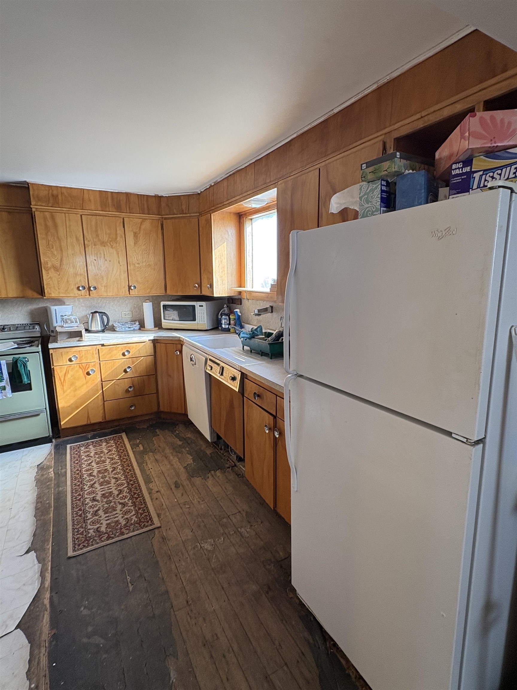 1225 Marcellus Rd - Photo 7