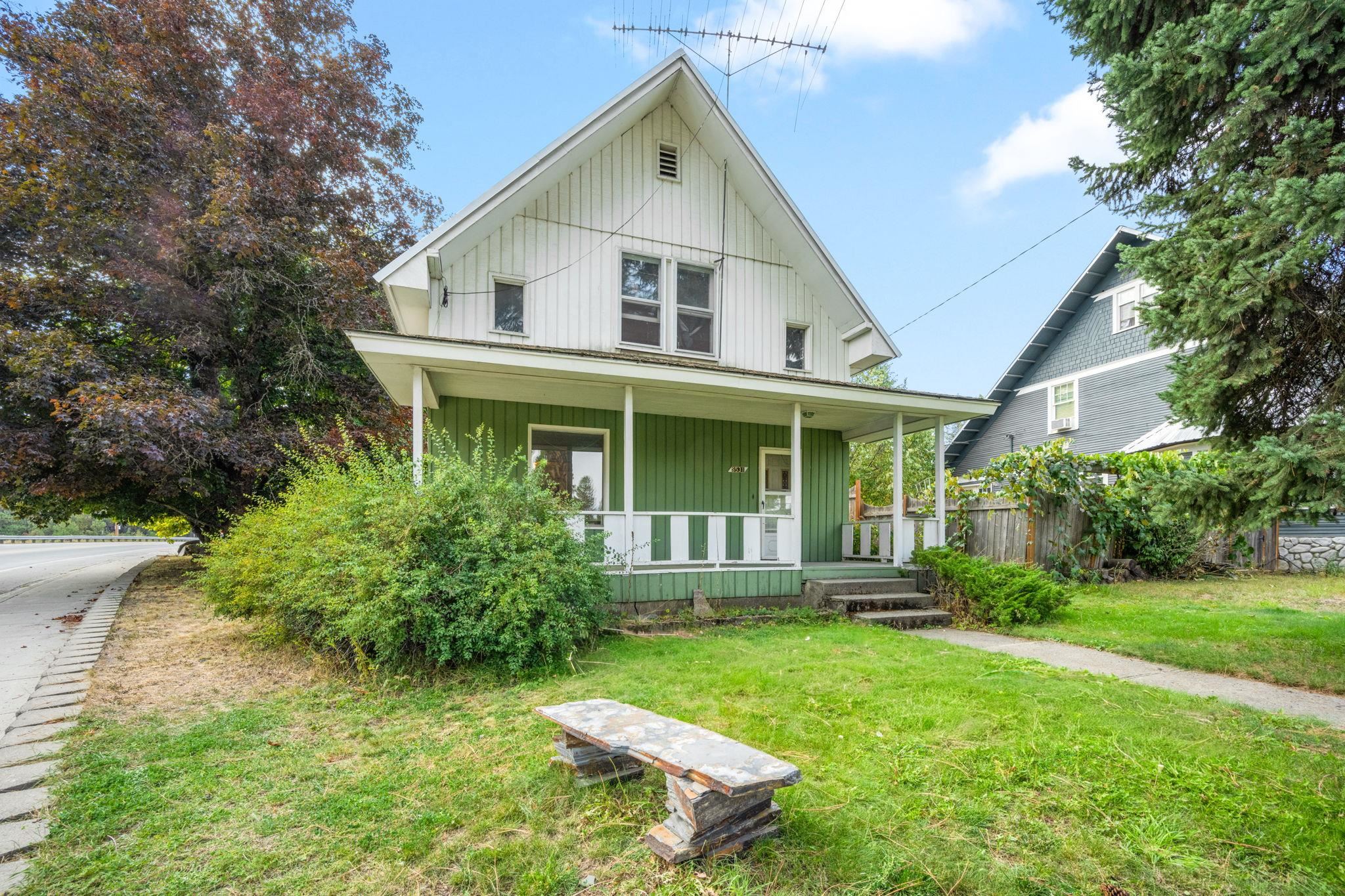 531 S Scott Ave - Photo 2