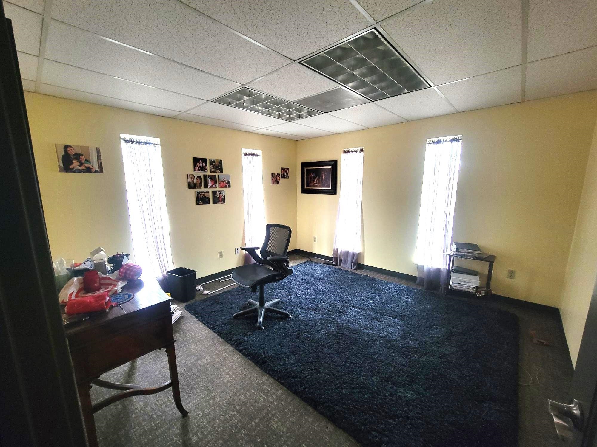 1611 S Geiger Blvd - Photo 23