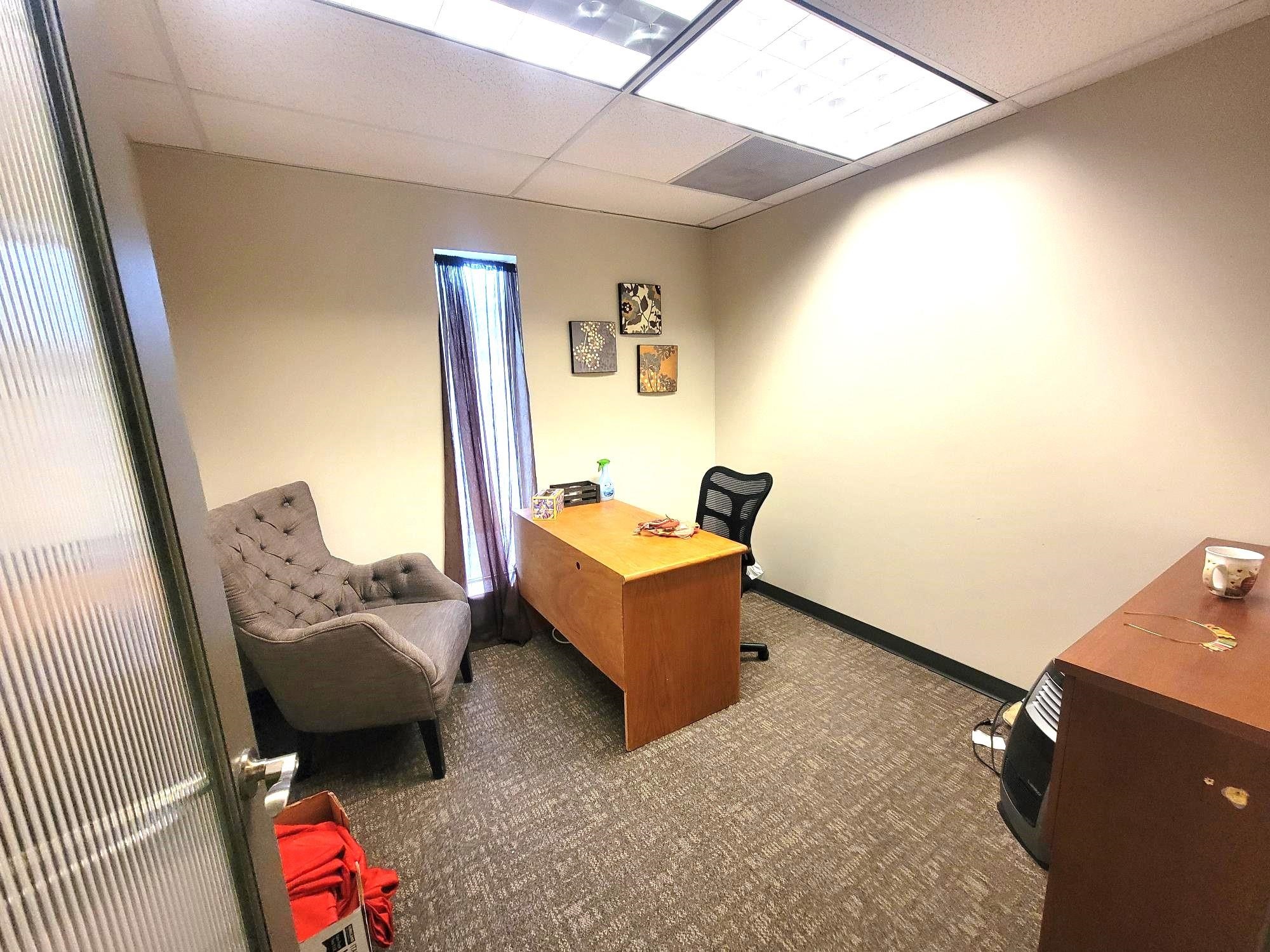 1611 S Geiger Blvd - Photo 26