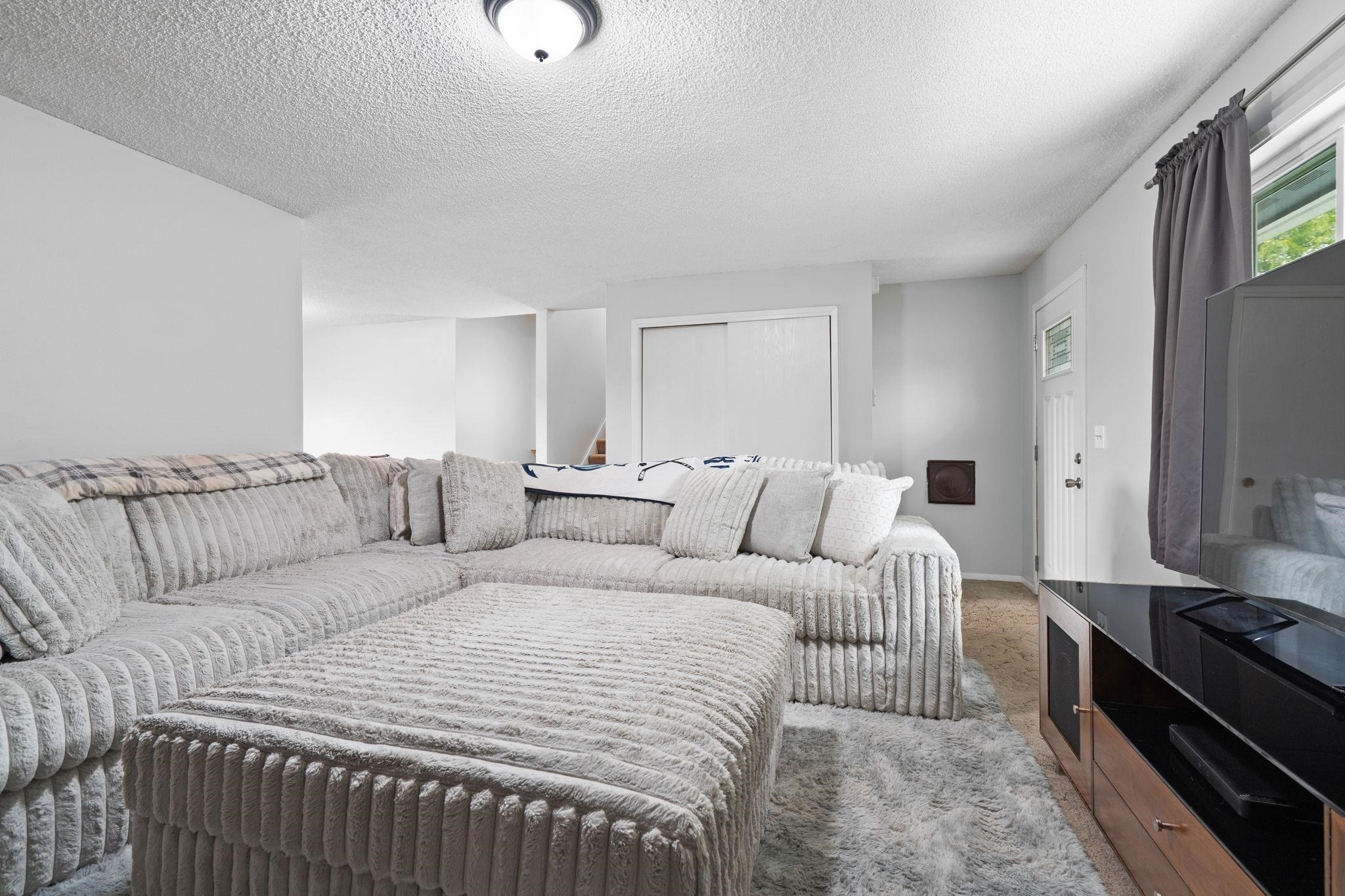 5605 N Drury Rd - Photo 20