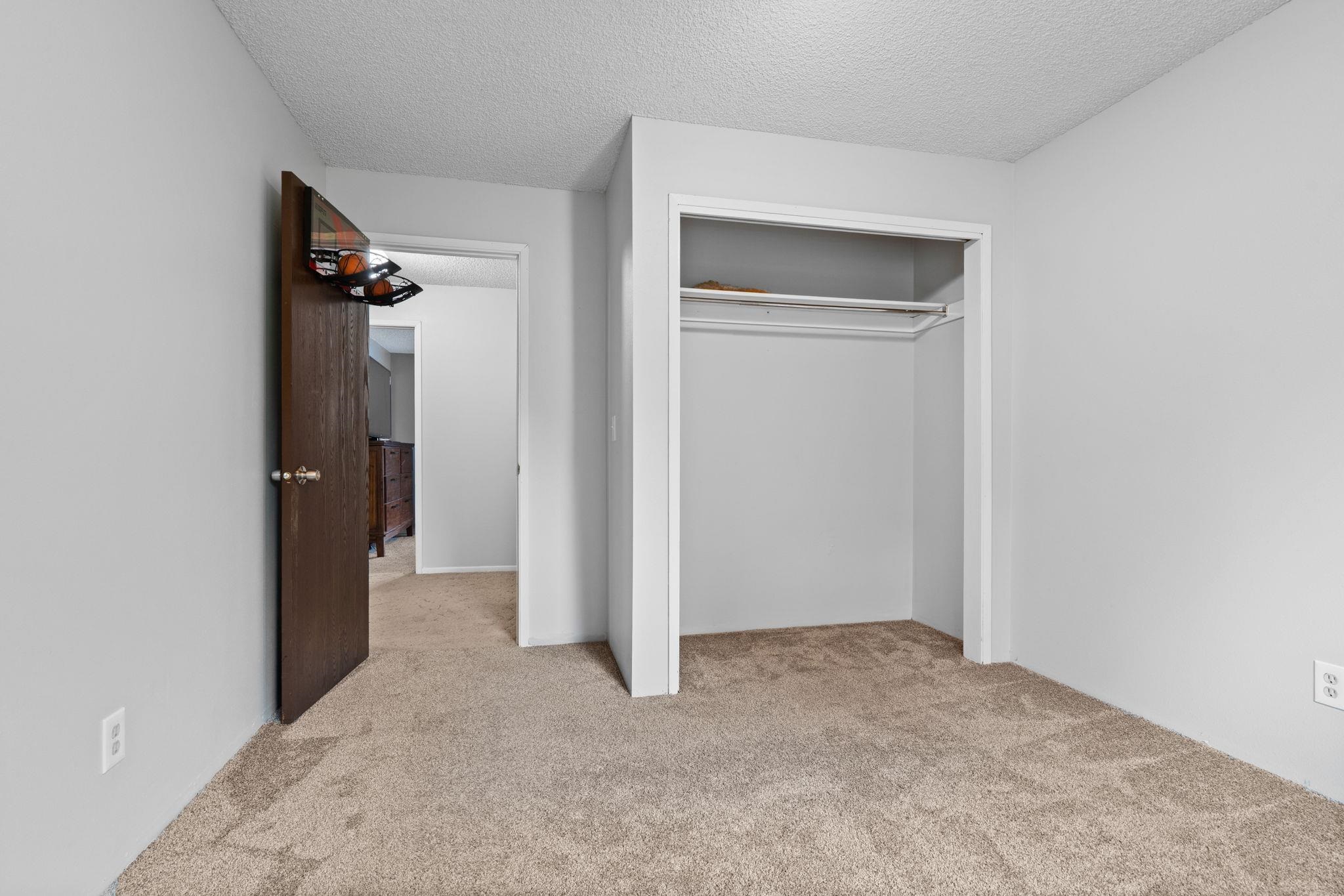 5605 N Drury Rd - Photo 36