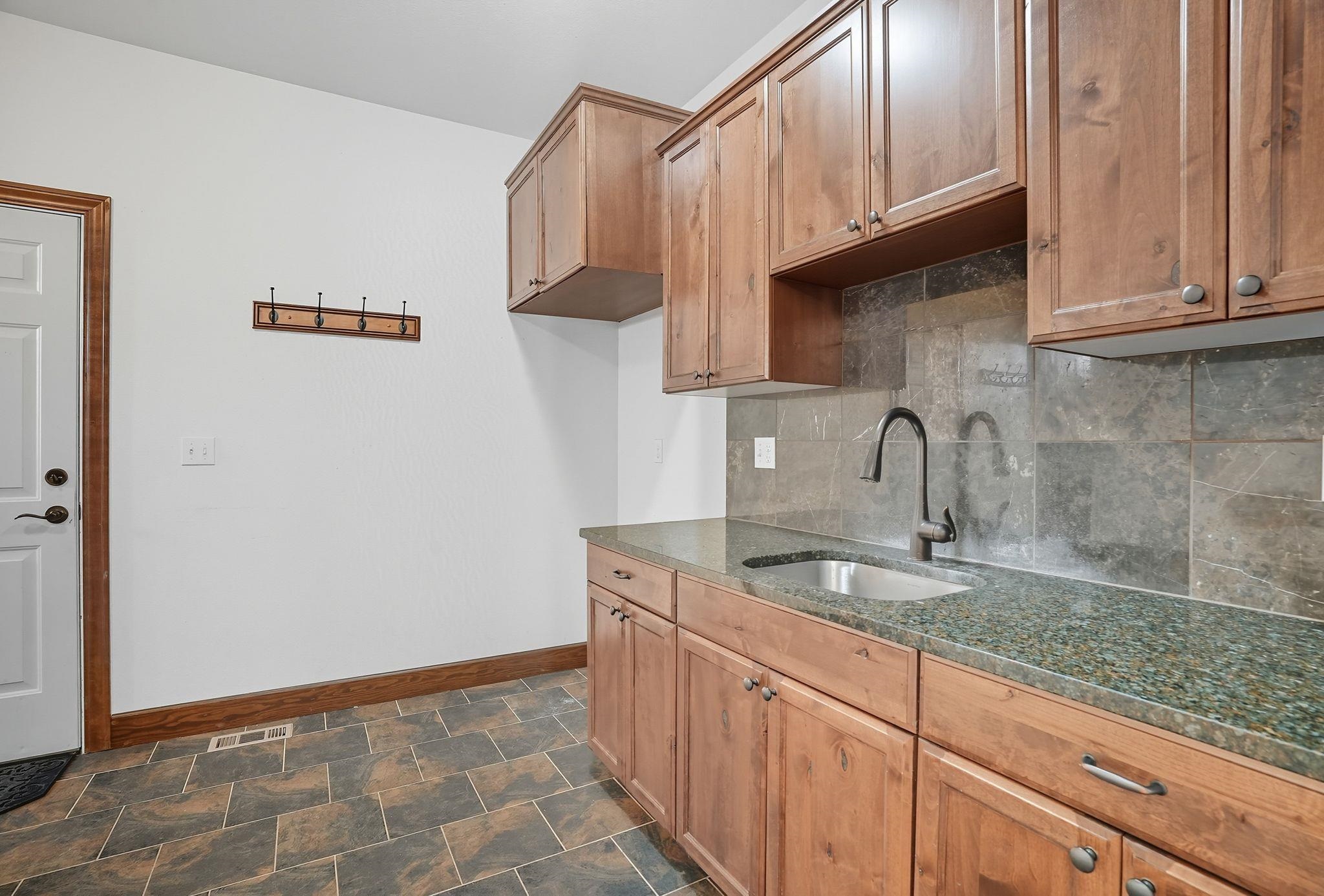 4611 W Anderson Rd - Photo 15