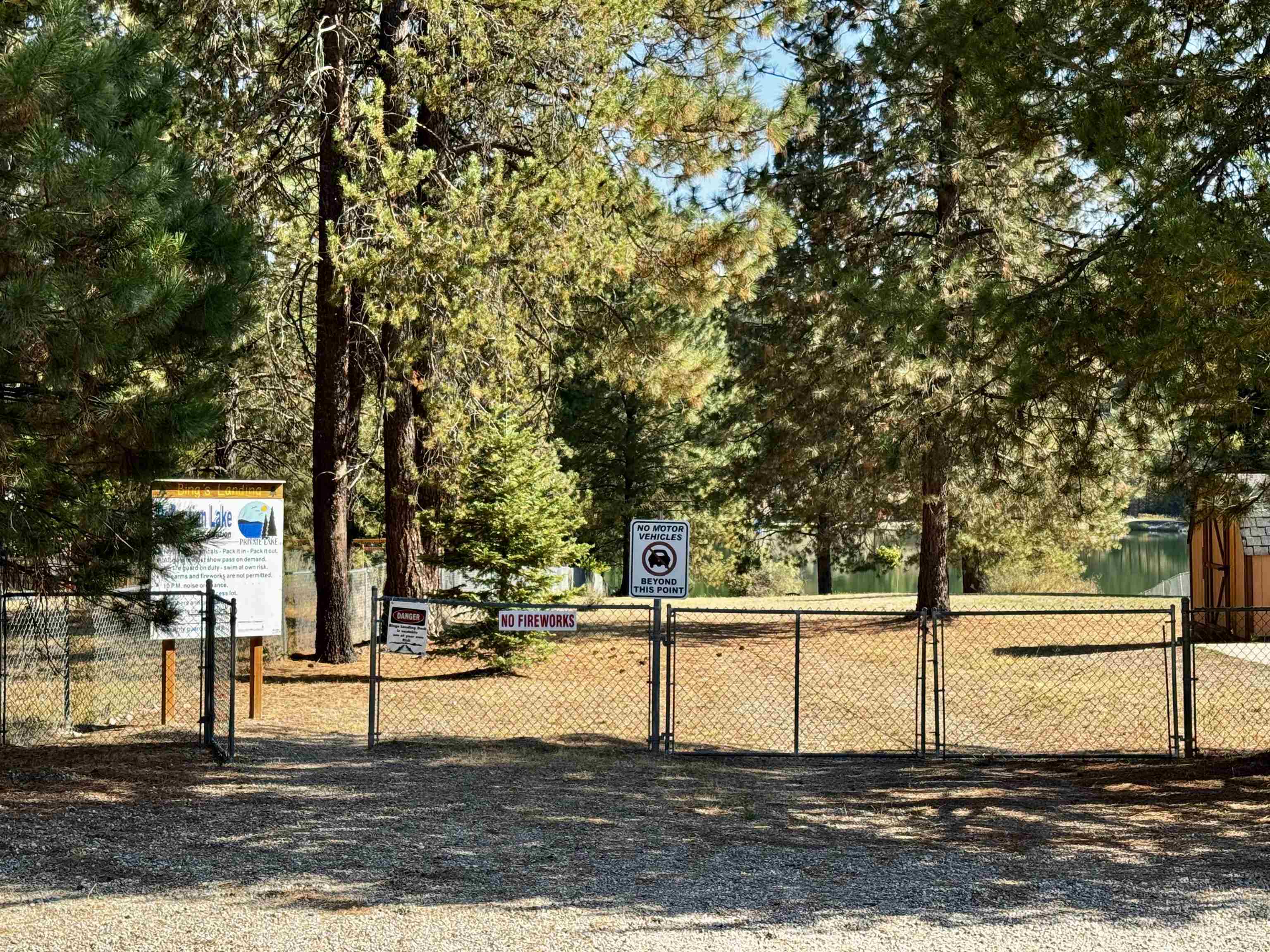 XXX N LAKESIDE DR Dr - Photo 4