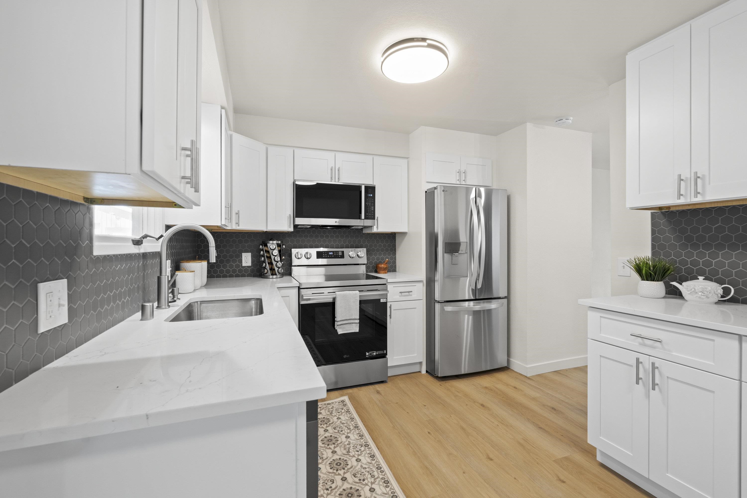 4004 E 15 Ave - Photo 12